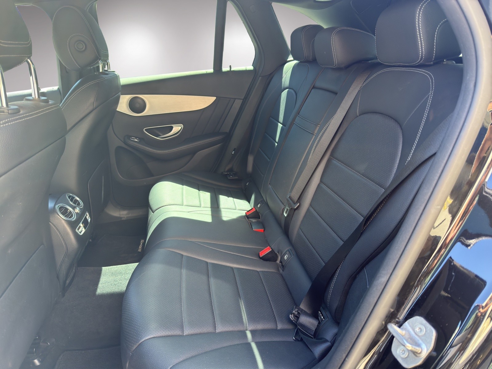 MERCEDES-BENZ GLC 250 d Exclusive 4Matic 9G-Tronic-image-10