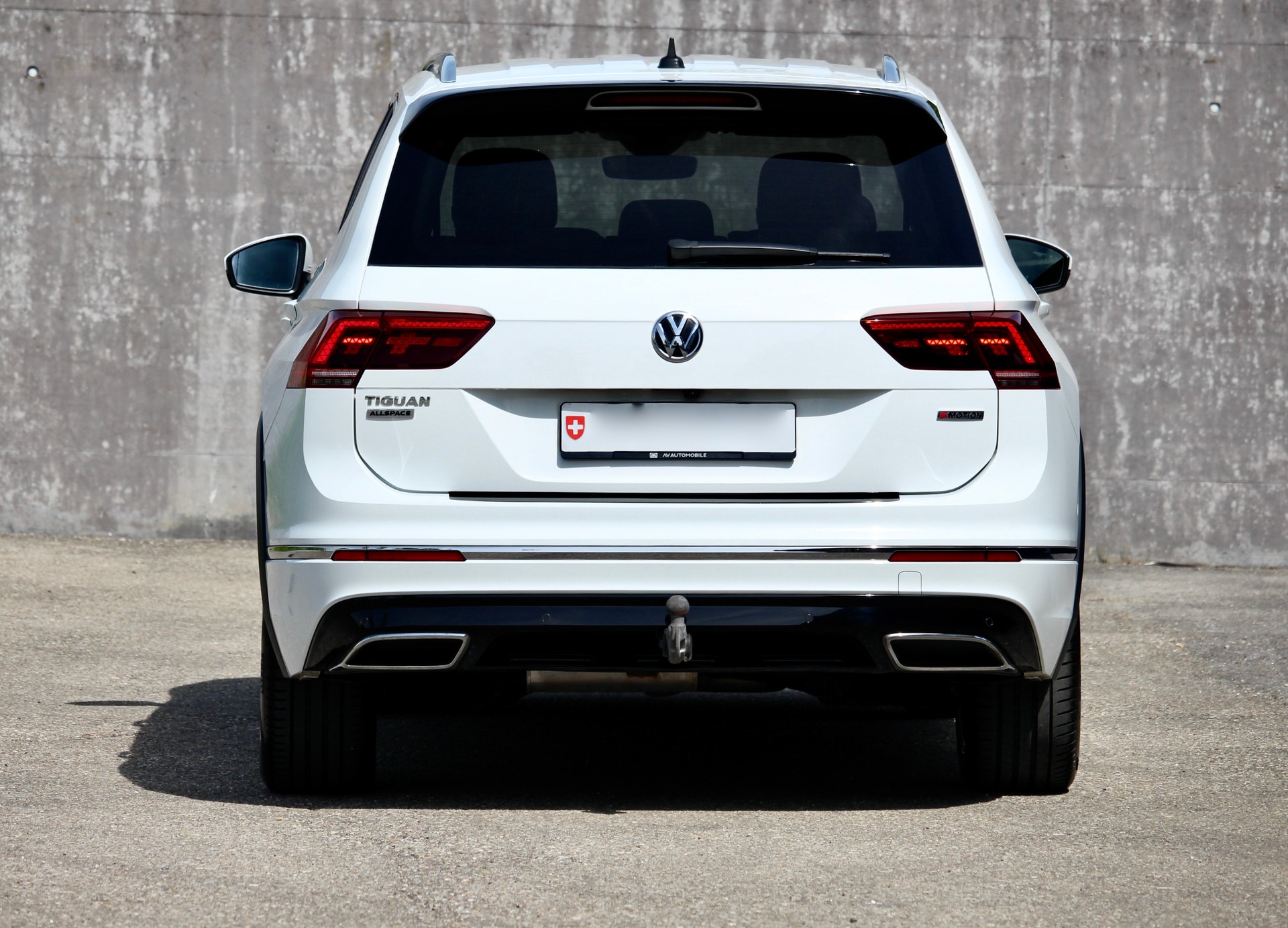 VW Tiguan Allspace 2.0 TDI SCR R-Line 4-Motion DSG 200PS*MFK 21.05.26 *7-Plätzer *elektr. Anhänherkupplung *Standheizung-image-5