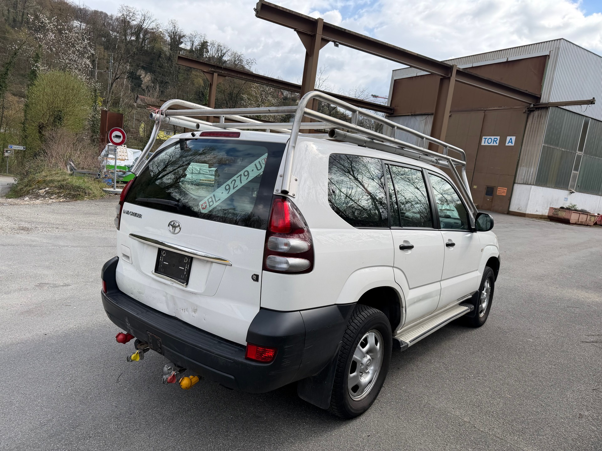 TOYOTA Land Cruiser 3.0 TD Linea Terra-image-3