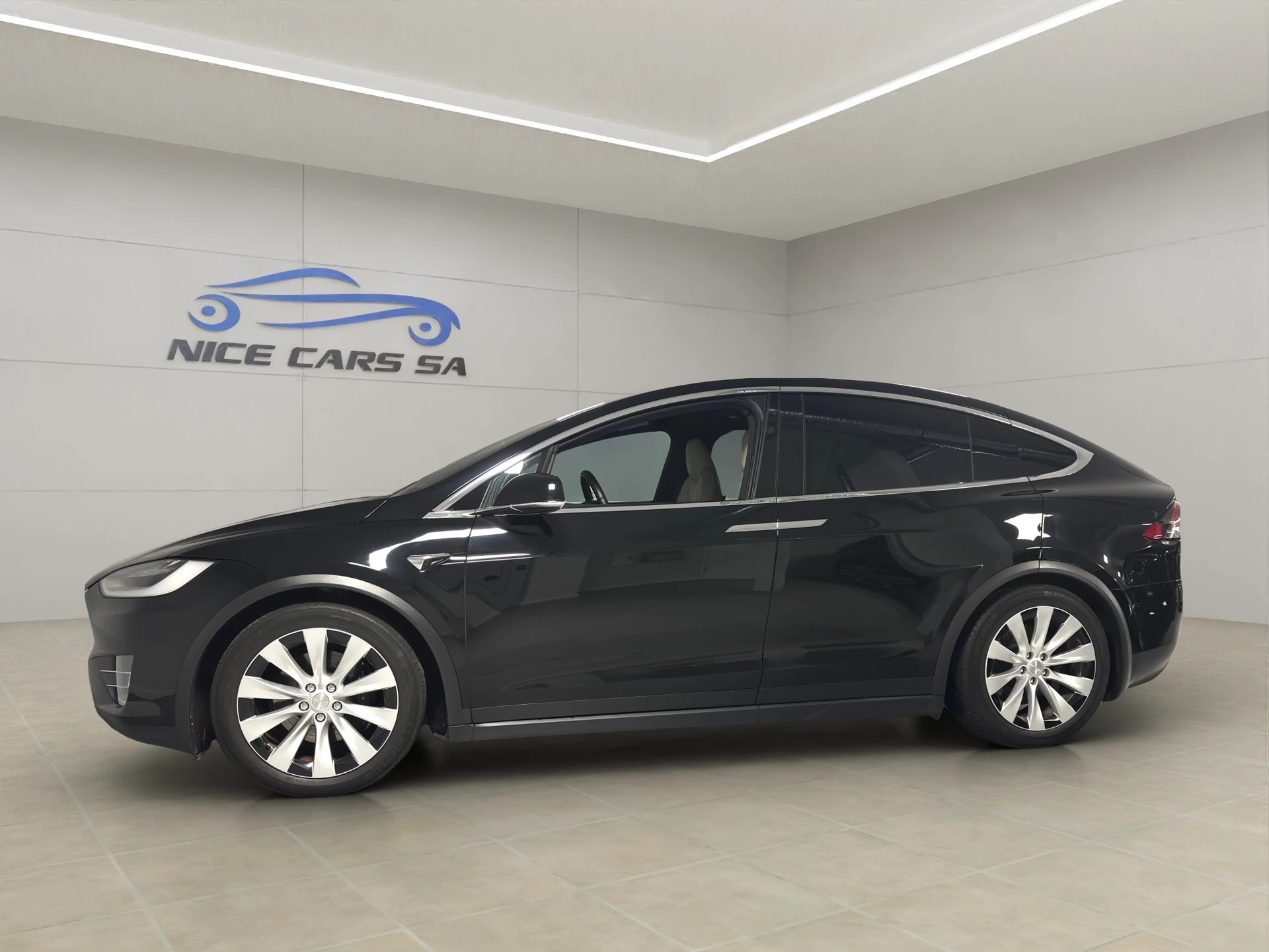 TESLA Model X Maximale-Reichweite-image-5