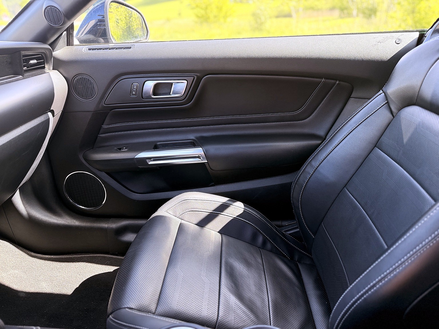 FORD GT-image-6
