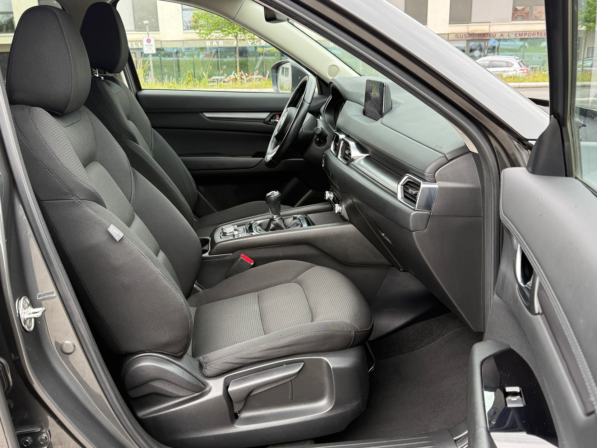 MAZDA CX-5 SKYACTIV-G 165 Ambition FWD - Véhicule Suisse de 1ère Main - Expertise - MFK : 26-11-2025-image-14