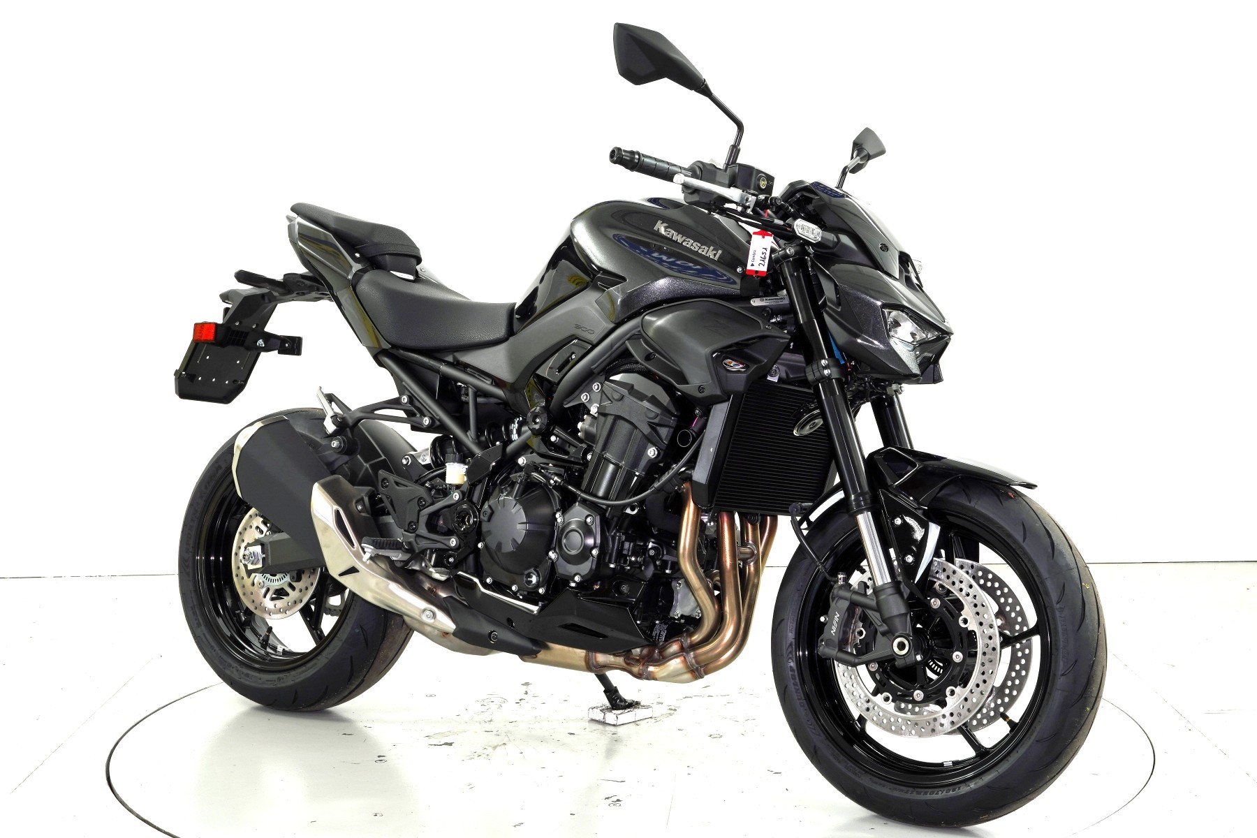 KAWASAKI Z 900 ABS-showroom-element-1