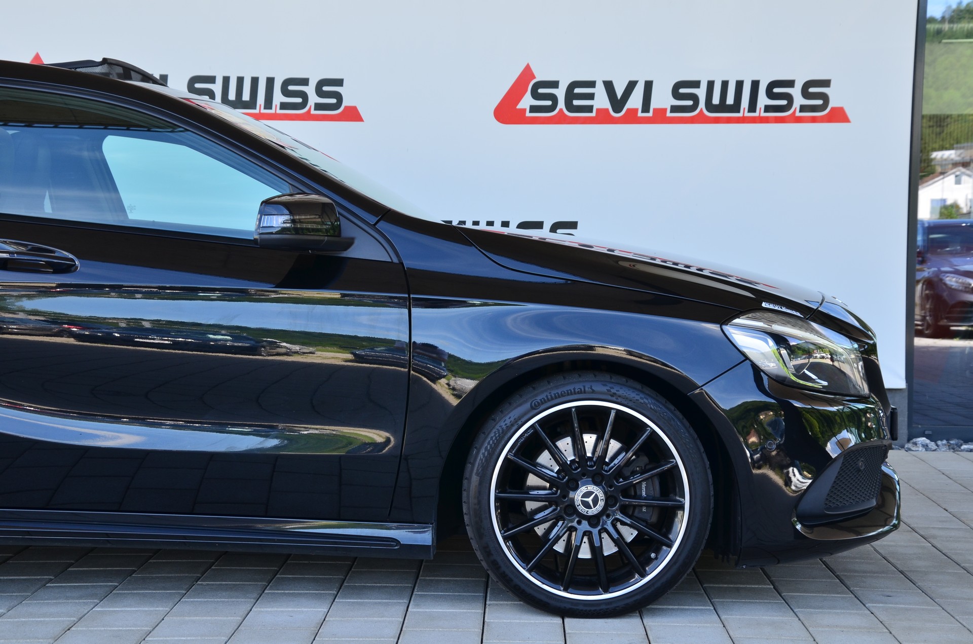 MERCEDES-BENZ A 250 AMG Line 4Matic 7G-DCT*Frisch ab MFK,1 Jahr oder 20000km Garantie auf Motor und Getriebe*-showroom-element-2