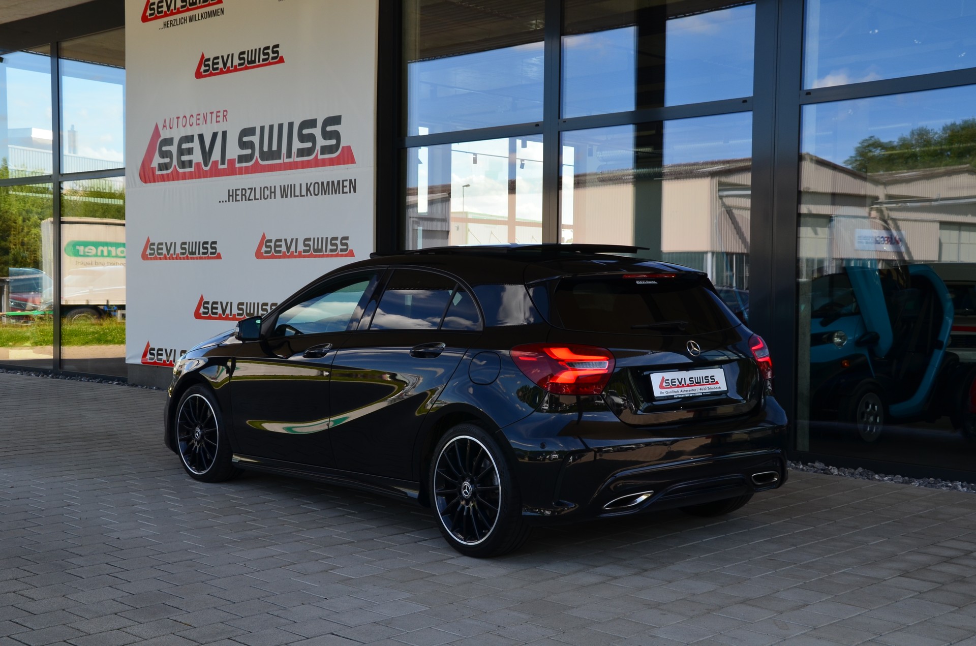 MERCEDES-BENZ A 250 AMG Line 4Matic 7G-DCT*Frisch ab MFK,1 Jahr oder 20000km Garantie auf Motor und Getriebe*-image-5