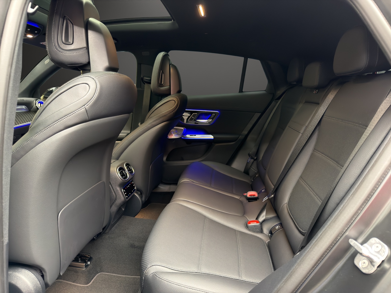 MERCEDES-BENZ GLC Coupé 220 d 4Matic-image-10