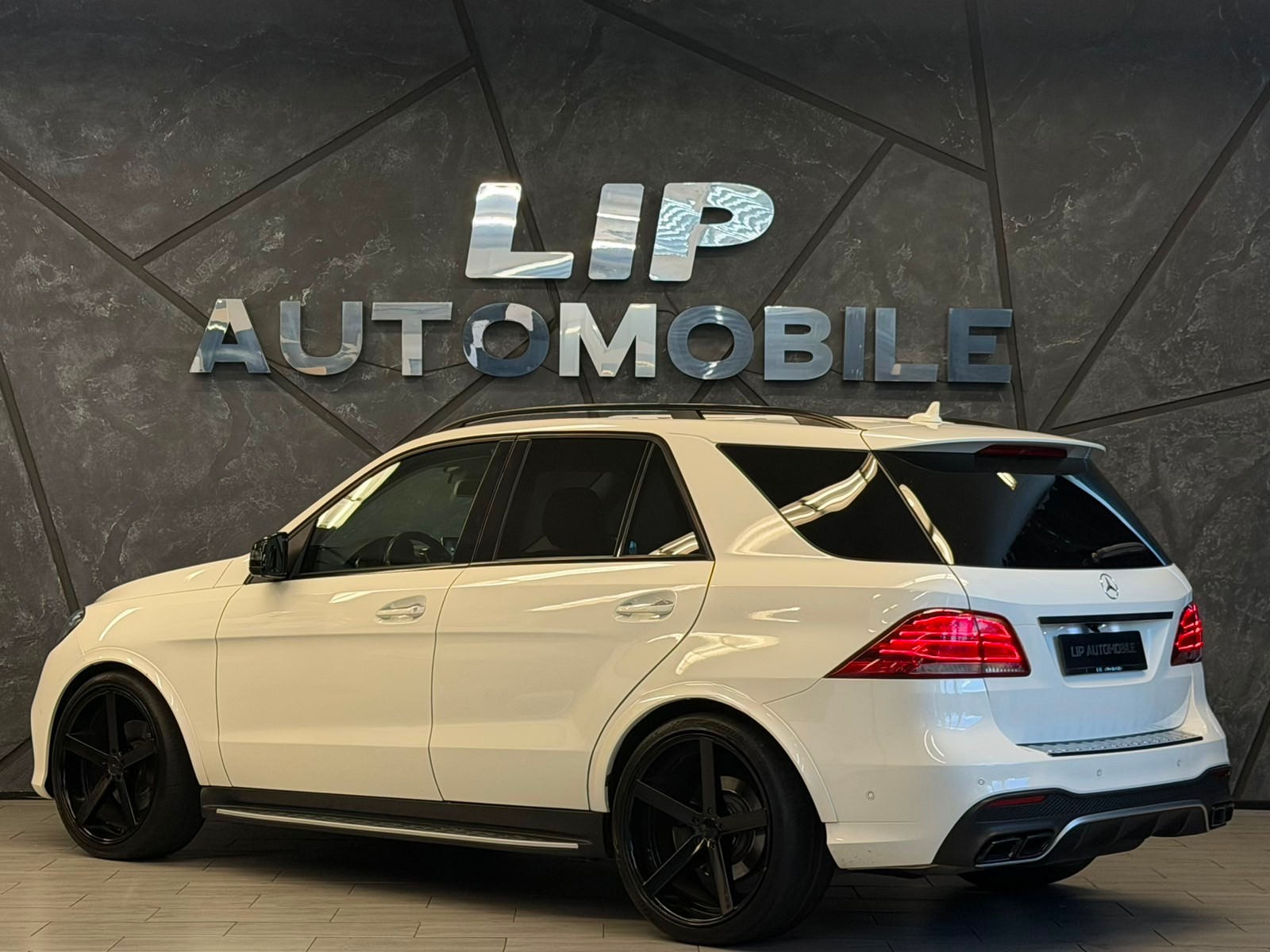 MERCEDES-BENZ GLE 350 d Executive 63 AMG Umbau 4Matic 9G-Tronic-image-7