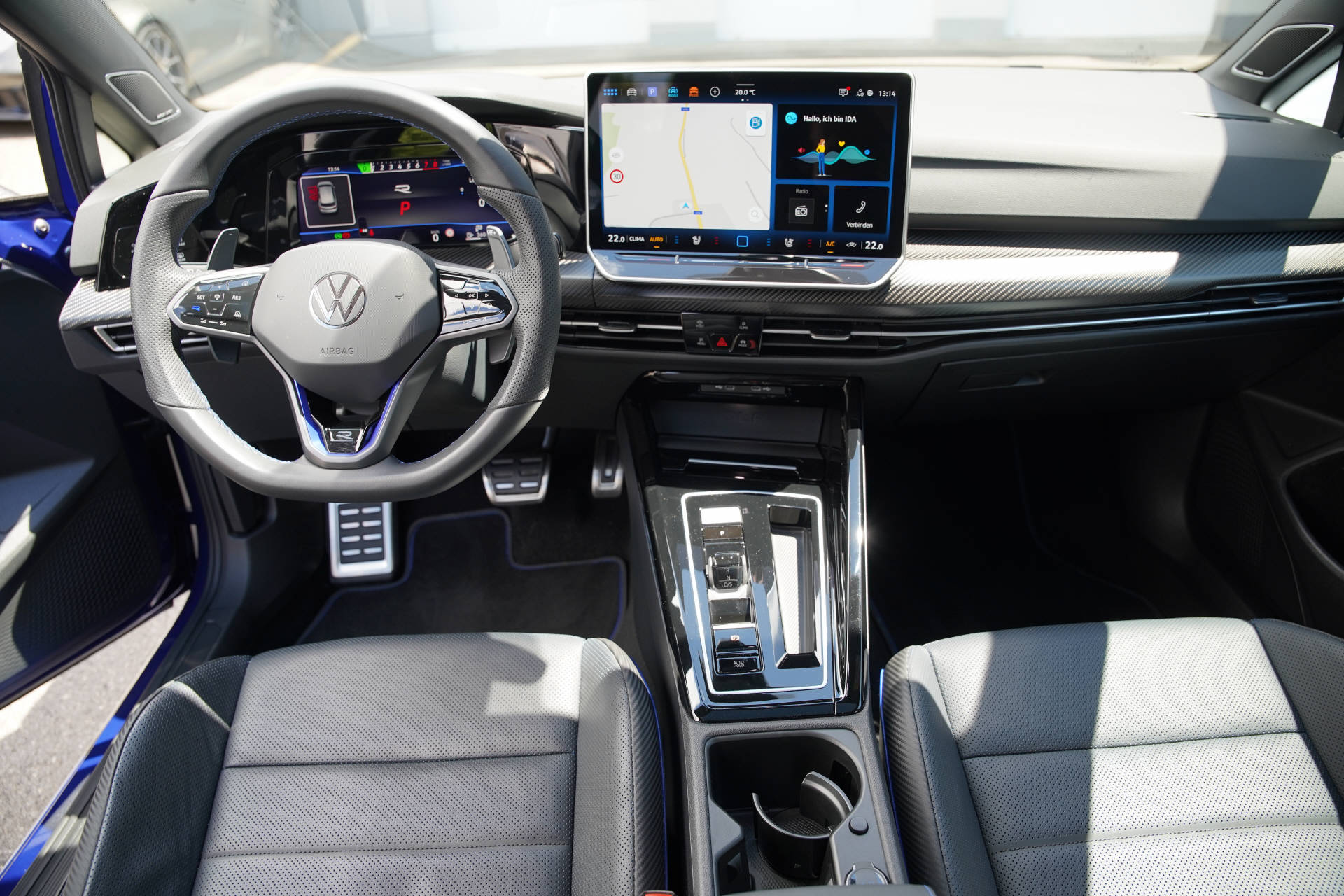 VW Golf 2.0 TSI R Black Edition DSG 4 Motion-image-11