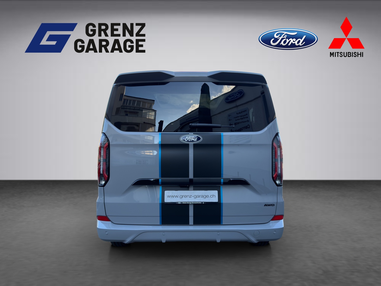 FORD Tourneo C Bus 320 L1 2.0 EcoBlue 170 Sport 4x4-image-3