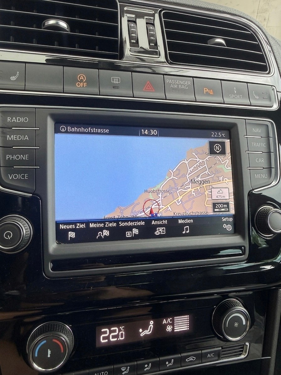VW Polo 1.0 TSI BMT Premium *Beats Soundsystem* DSG-image-17