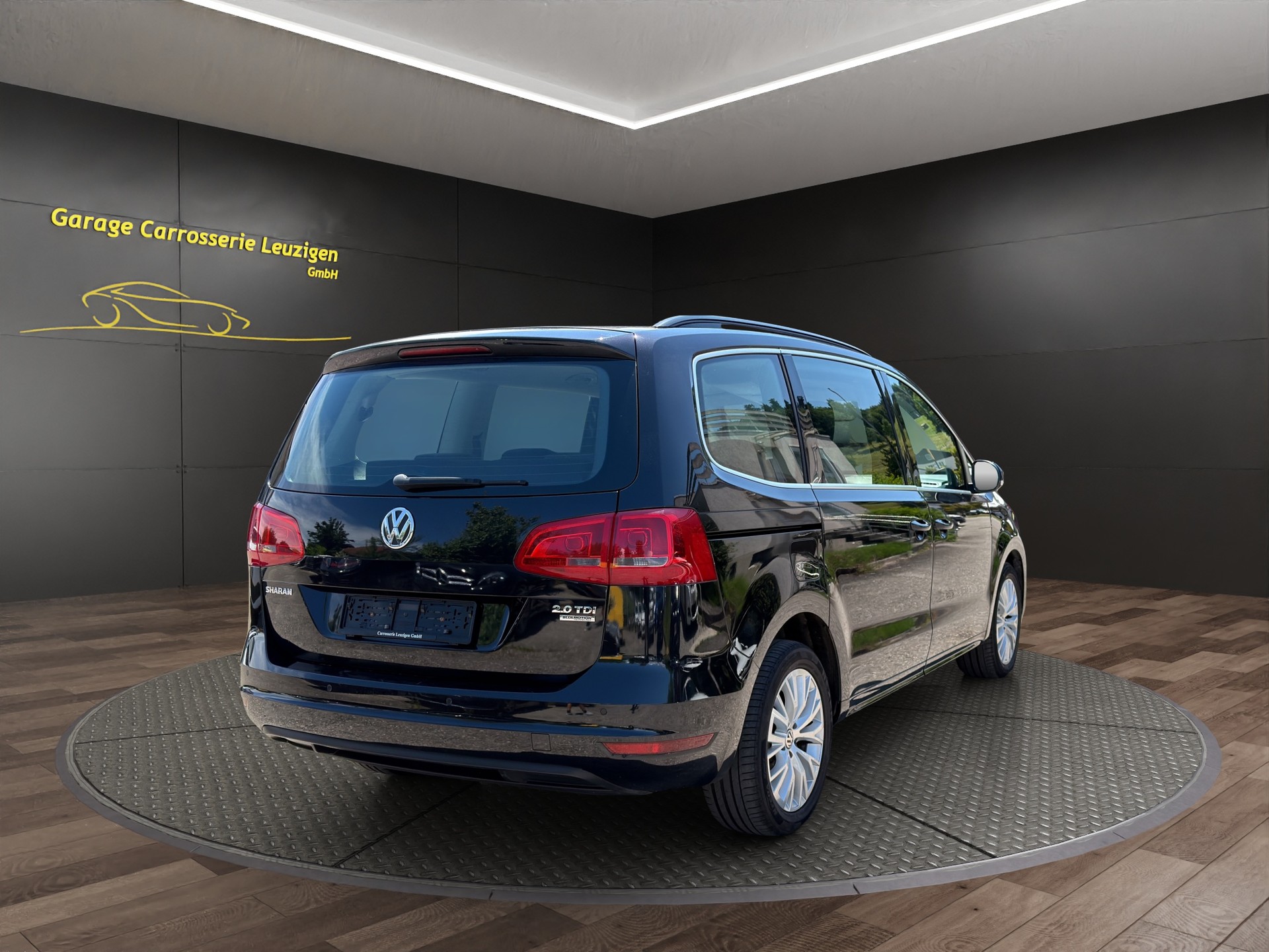 VW Sharan 2.0 TDI BMT Comfortline DSG 7 Plätze-image-4