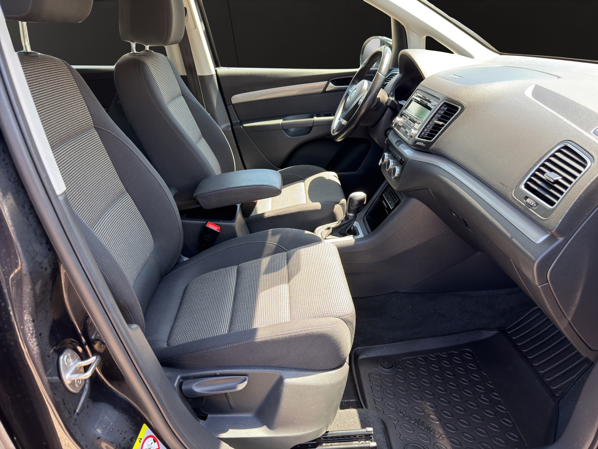VW Sharan 2.0 TDI BMT Comfortline DSG 7 Plätze-image-13