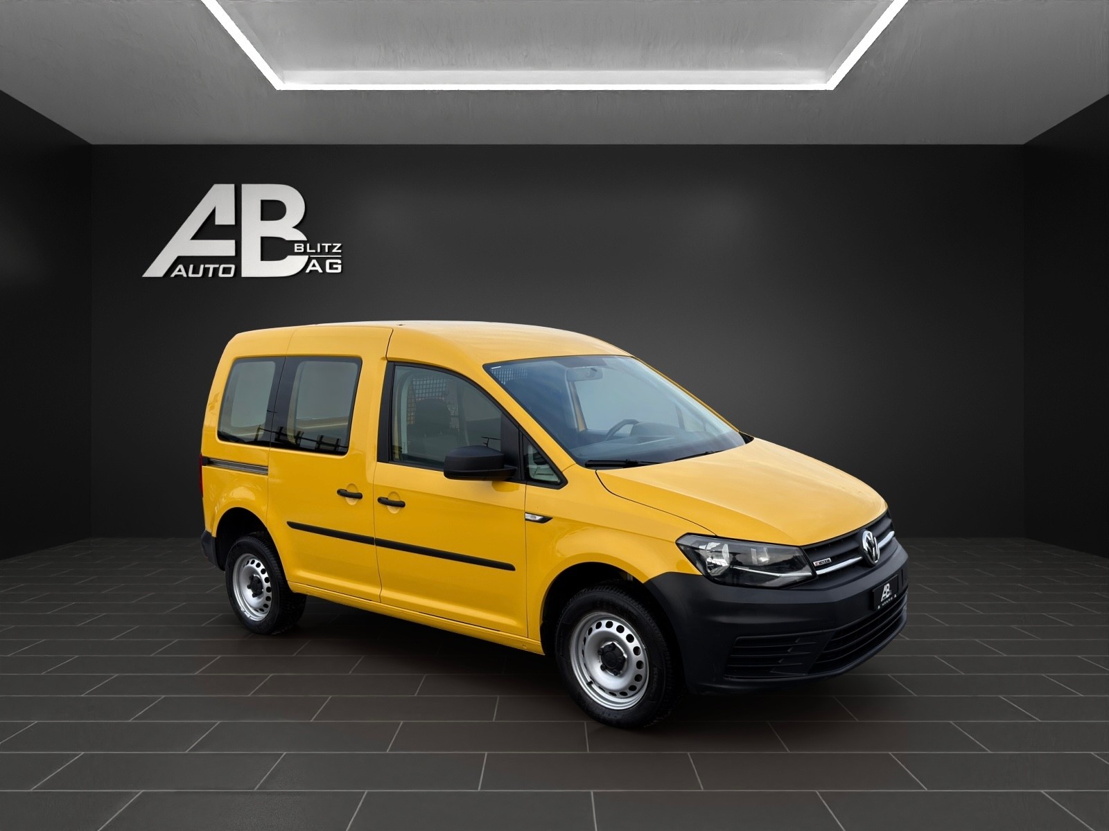 VW Caddy 2.0TDI 4Motion BlueMotion Technology mit 122 PS-image-5