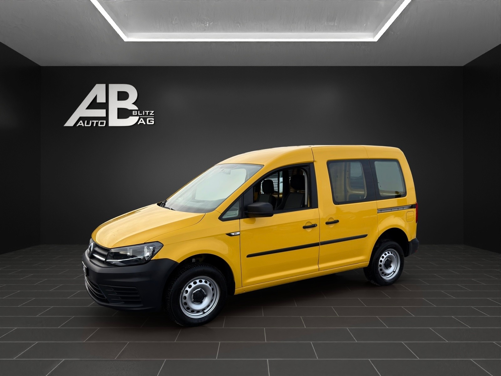 VW Caddy 2.0TDI 4Motion BlueMotion Technology mit 122 PS-image-1