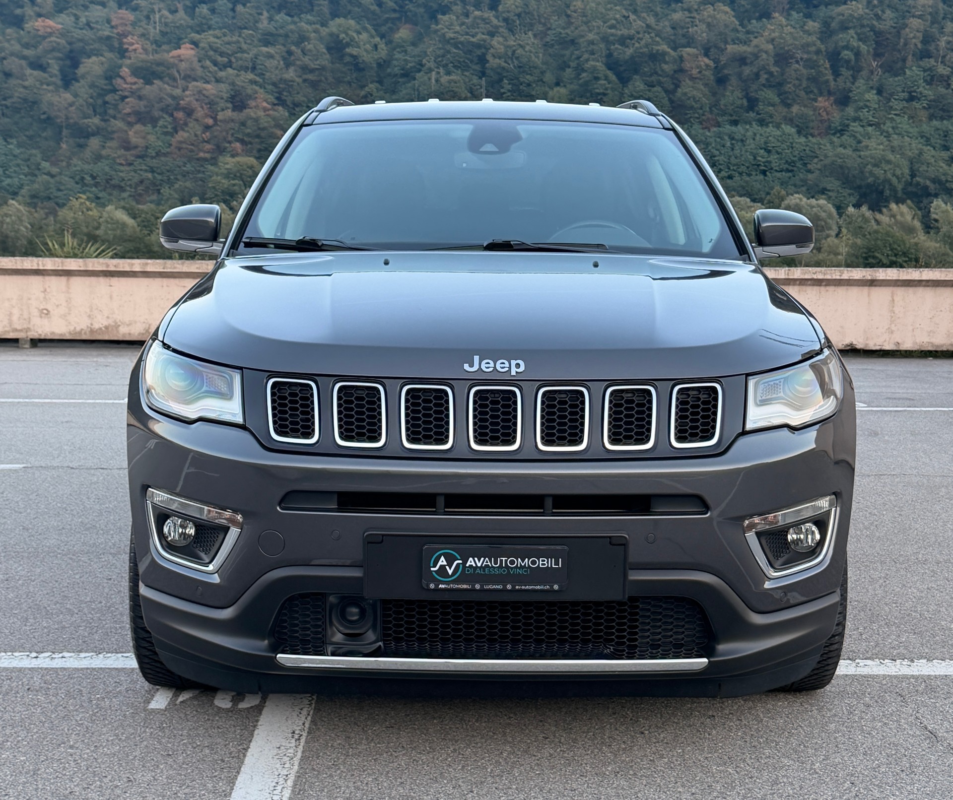 JEEP Compass 4x2 1.3 Turbo Limited DKG-image-2