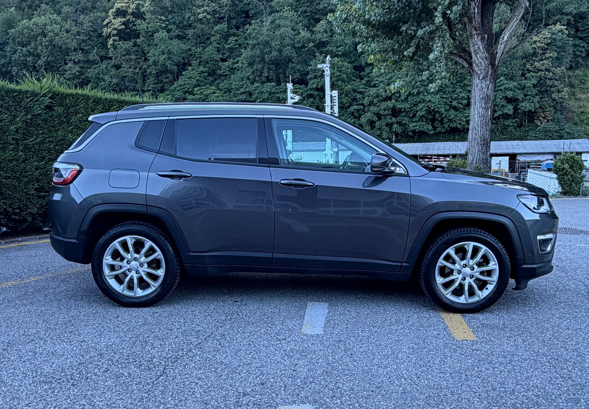JEEP Compass 4x2 1.3 Turbo Limited DKG-image-6