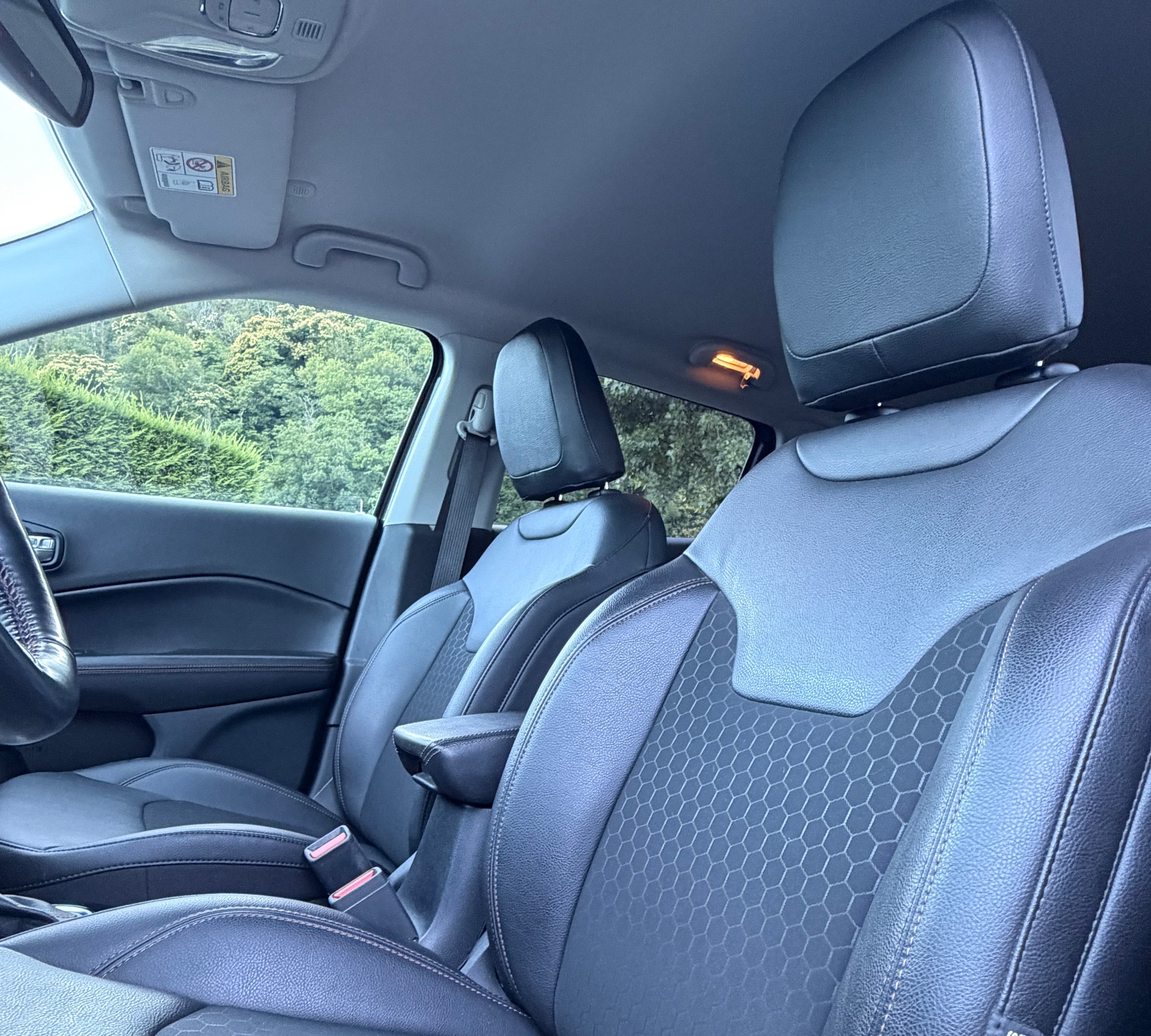 JEEP Compass 4x2 1.3 Turbo Limited DKG-image-11