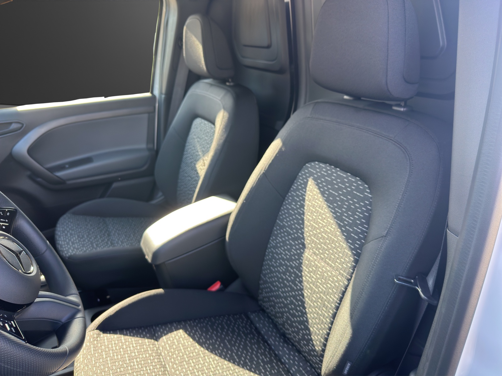 MERCEDES-BENZ eCitan Standard 2716mm S Worker-image-7