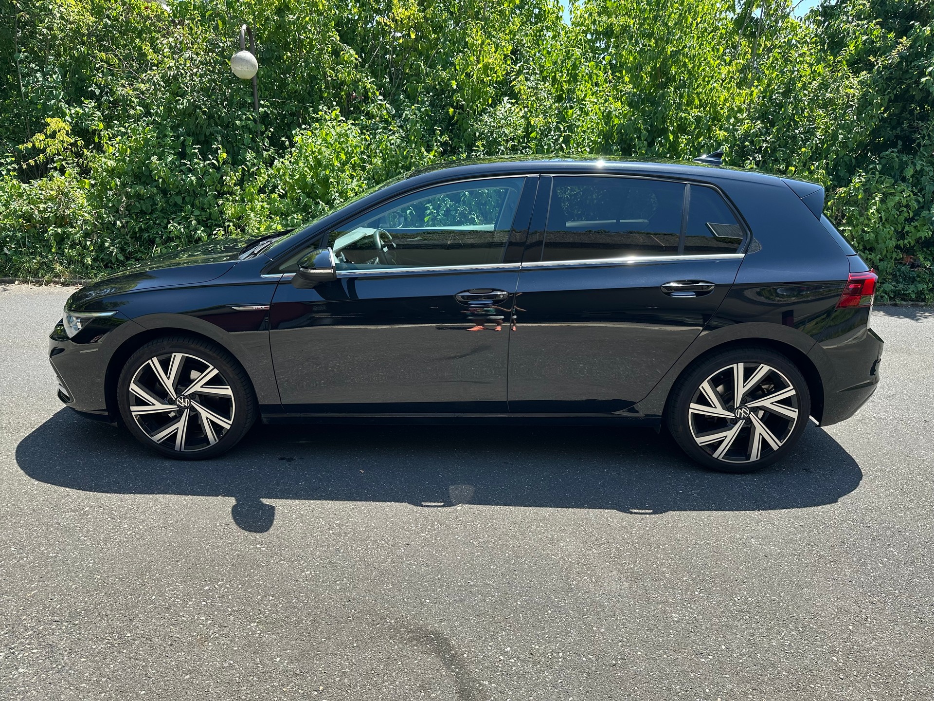 VW 1.5 eTSI Style DSG-image-2