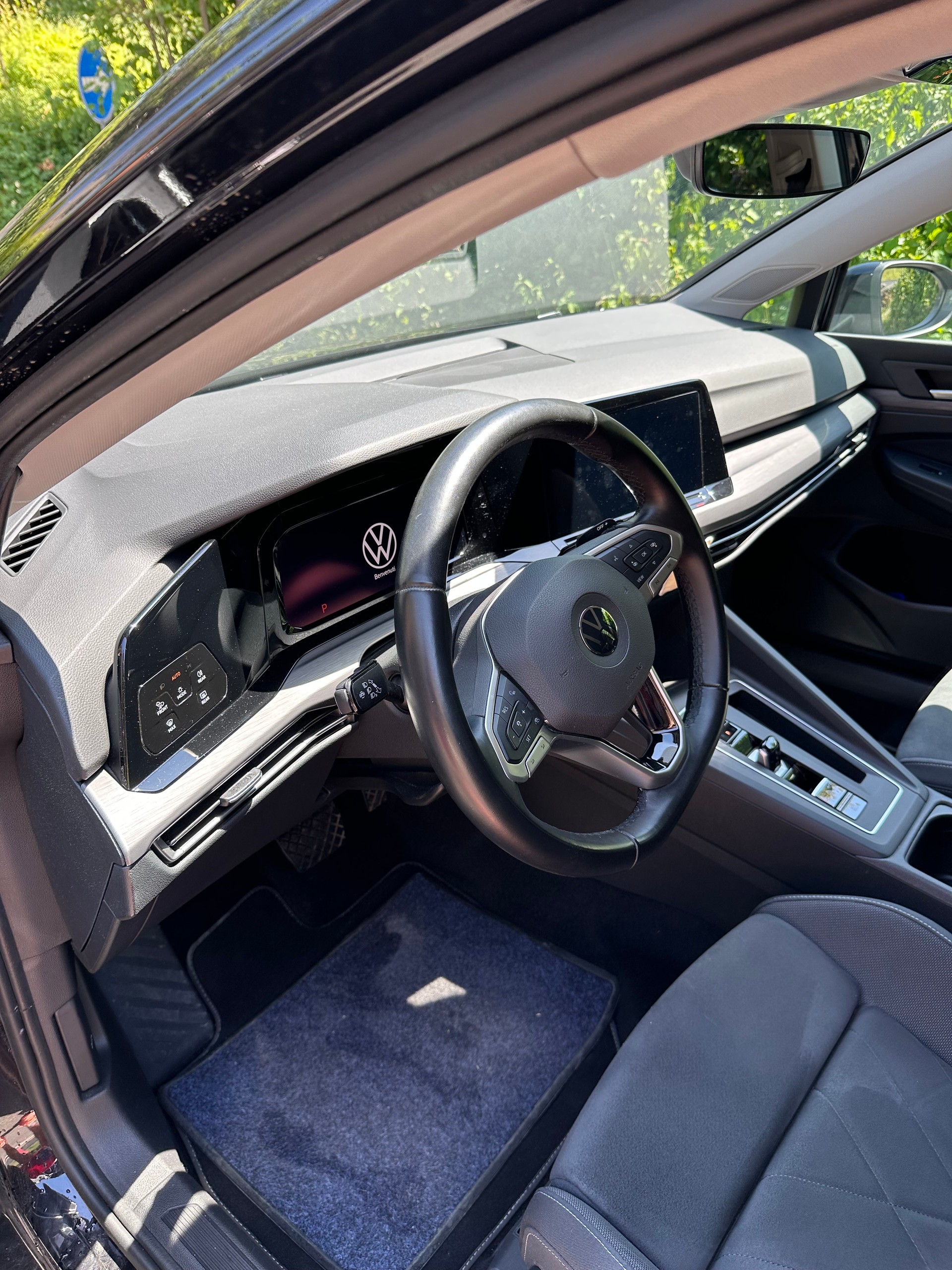 VW 1.5 eTSI Style DSG-image-4