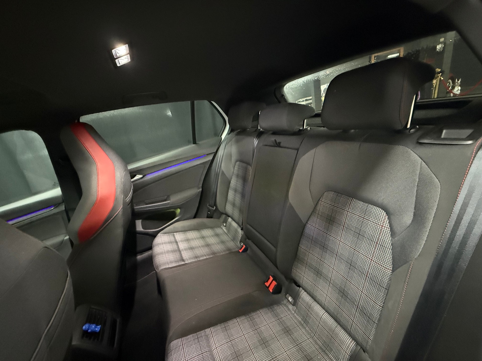 VW Golf 2.0 TSI GTI DSG-image-13