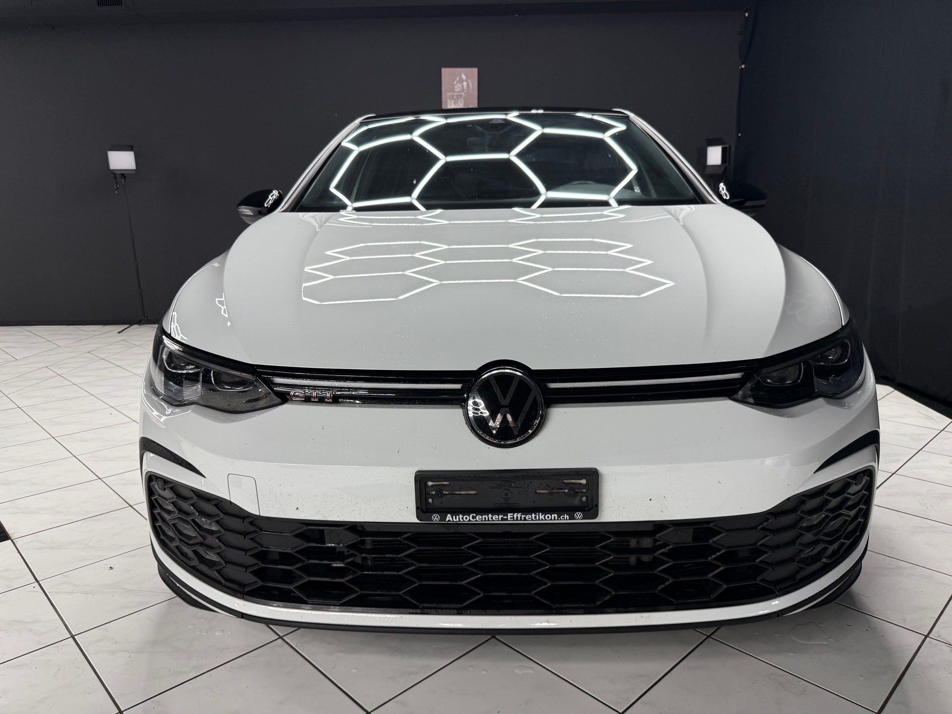 VW Golf 2.0 TSI GTI DSG-image-2