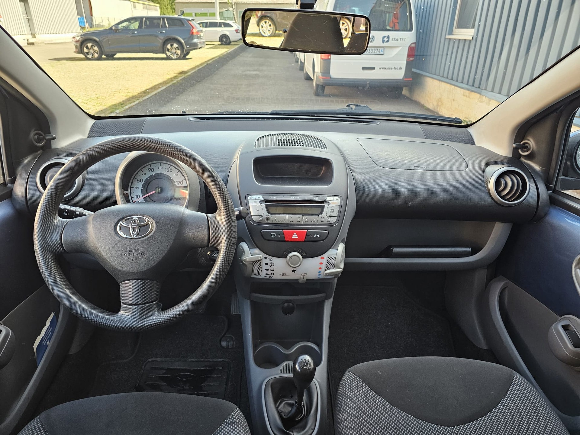TOYOTA Aygo 1.0 Linea Luna-image-9