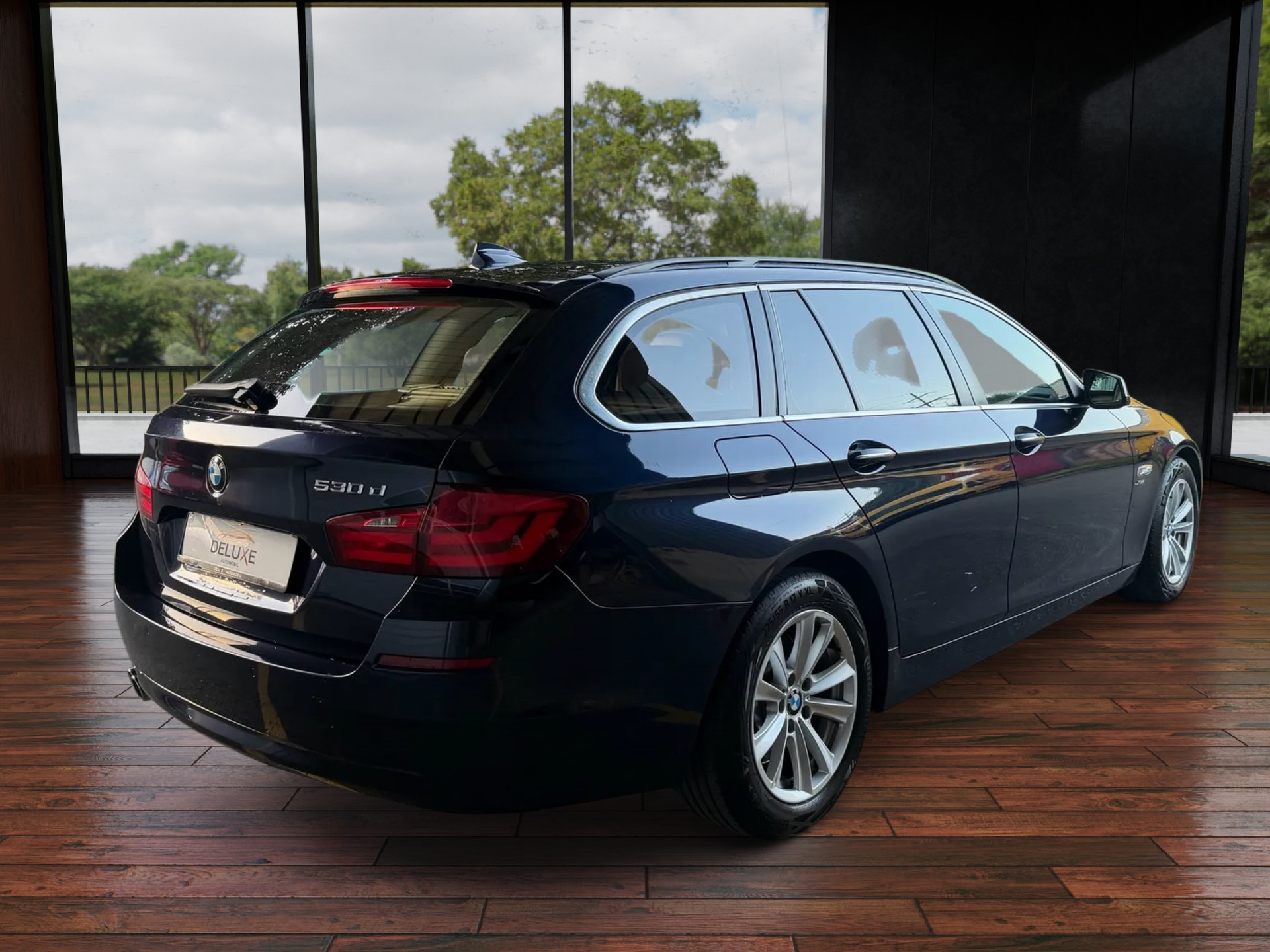 BMW 530d xDrive Touring Steptronic-image-5
