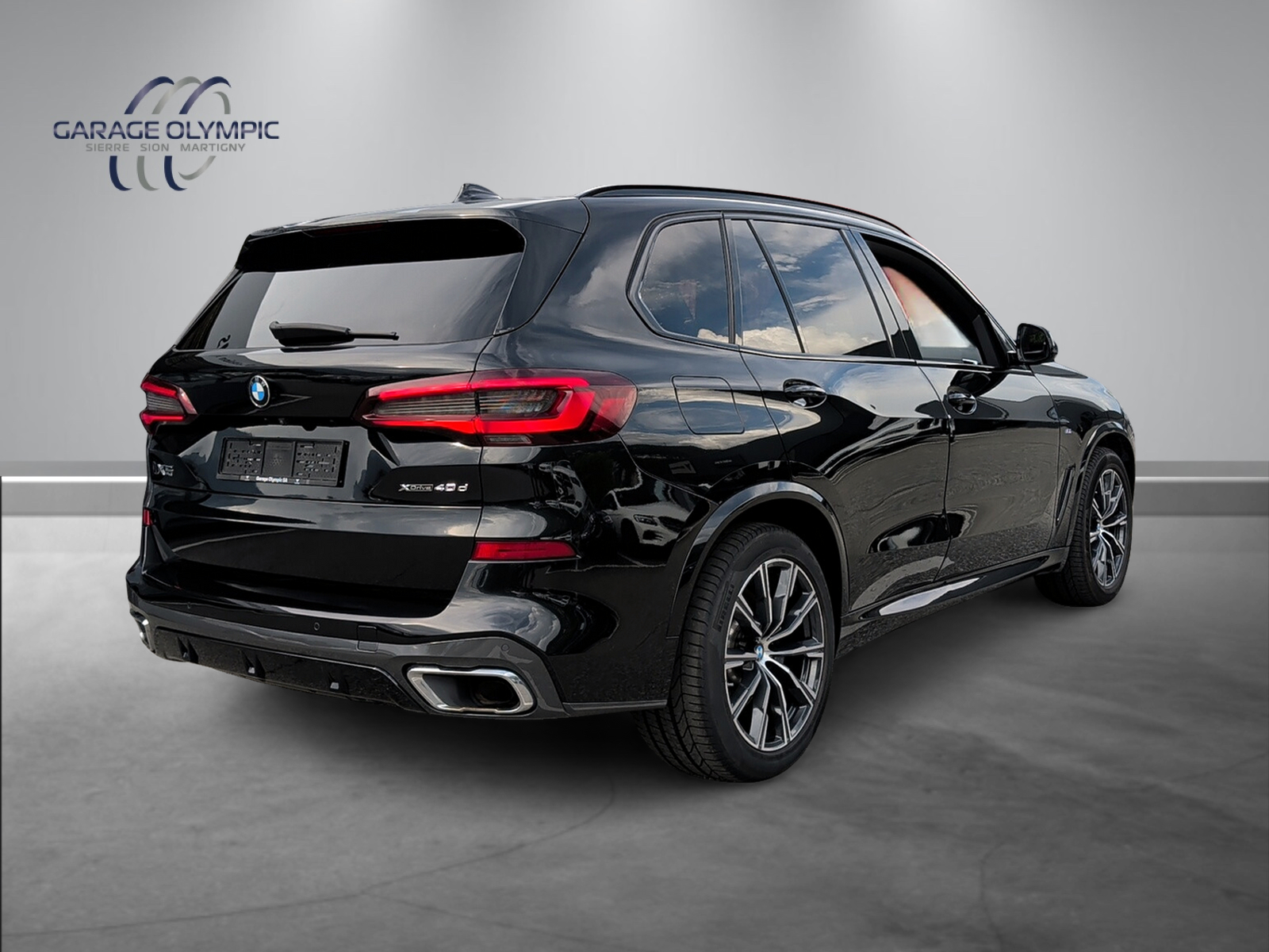 BMW X5 xDrive 48V 40d M Sport Steptronic-showroom-element-2