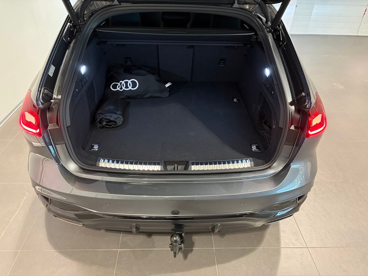 AUDI A5 Avant e-hybrid quattro 270 kW S tronic-image-12