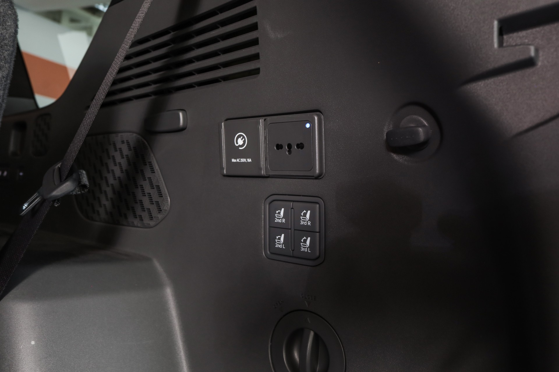 KIA EV9 99,8 kWh GT-Line 4x4-image-29