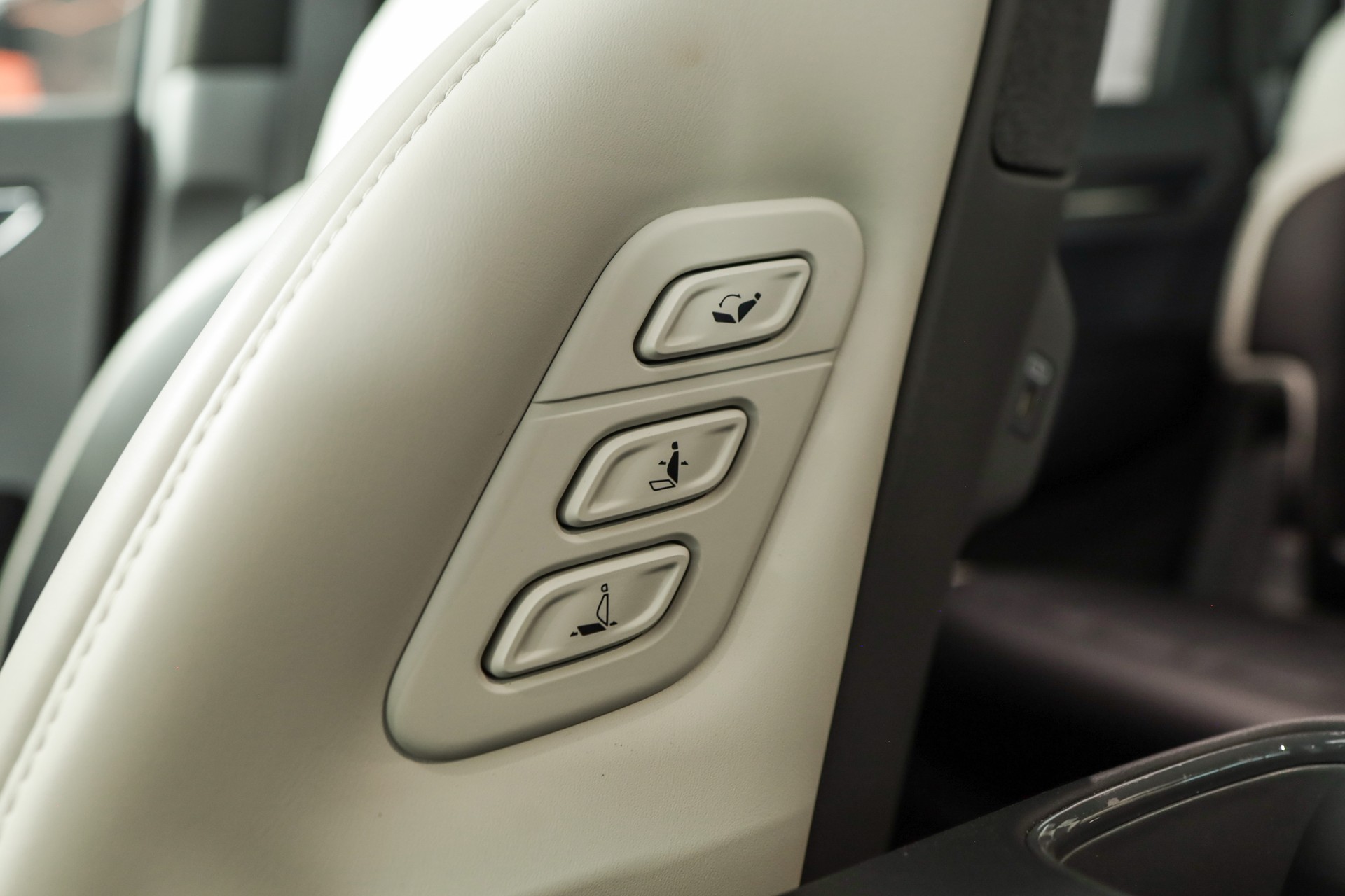 KIA EV9 99,8 kWh GT-Line 4x4-image-27