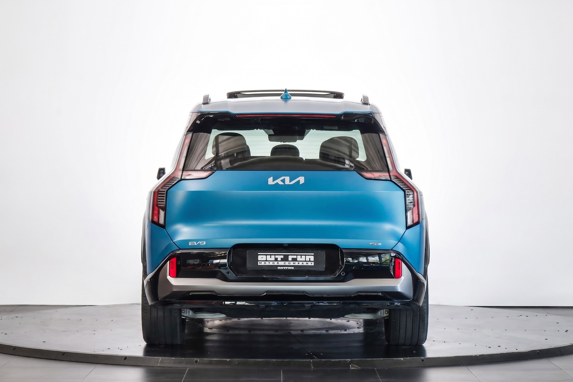 KIA EV9 99,8 kWh GT-Line 4x4-showroom-element-2