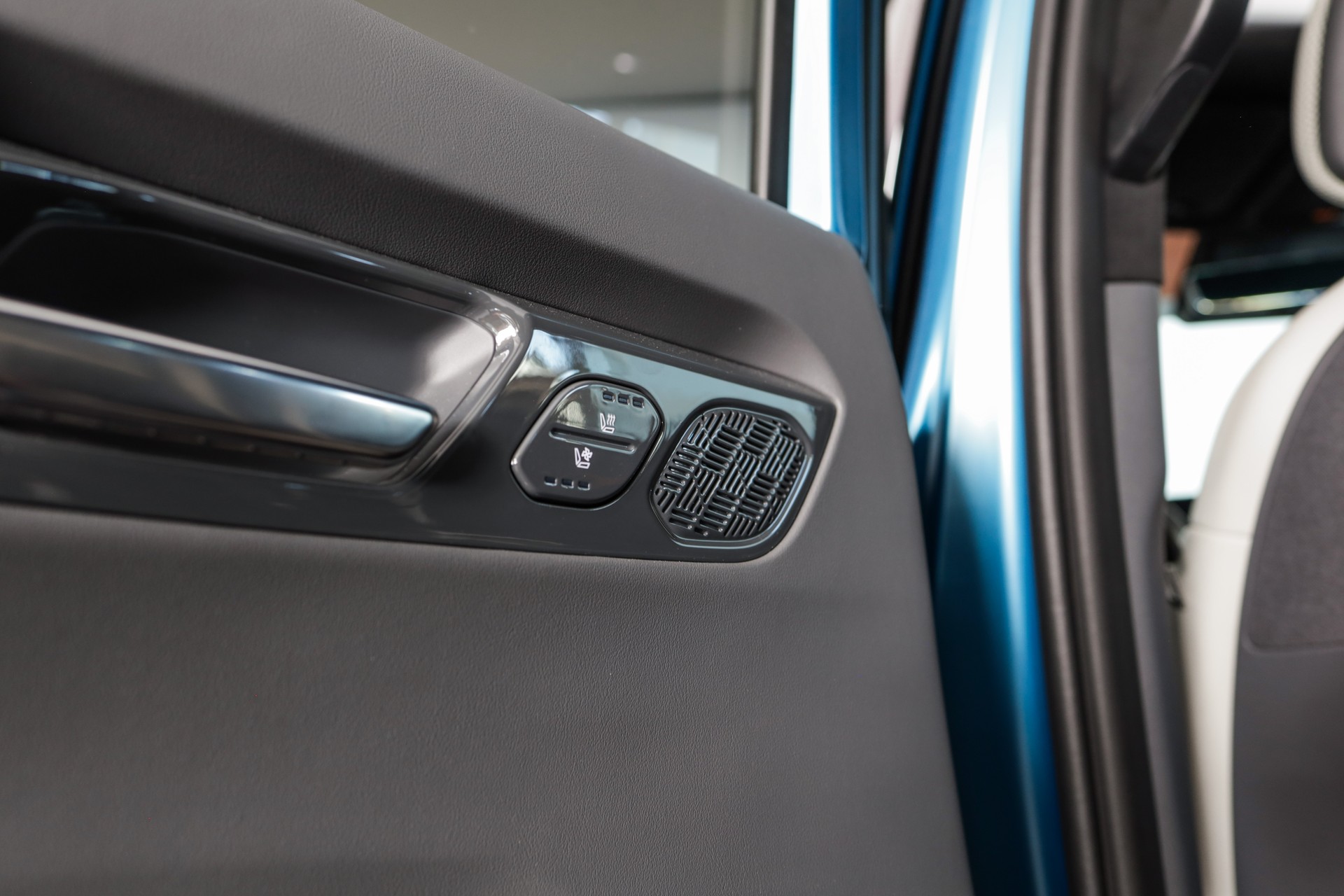 KIA EV9 99,8 kWh GT-Line 4x4-image-14