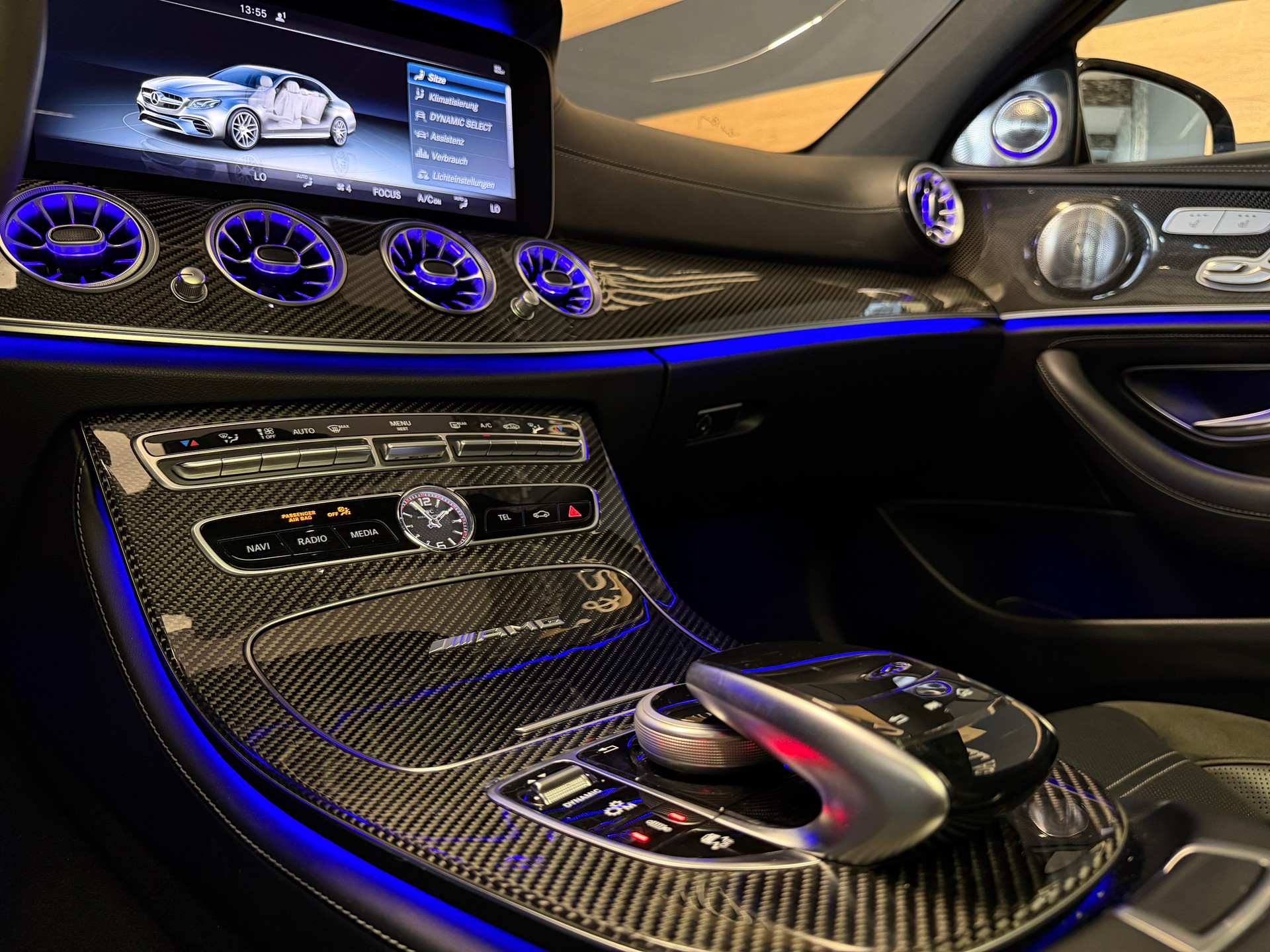 MERCEDES-BENZ E 63 AMG S 4Matic Speedshift MCT-image-16