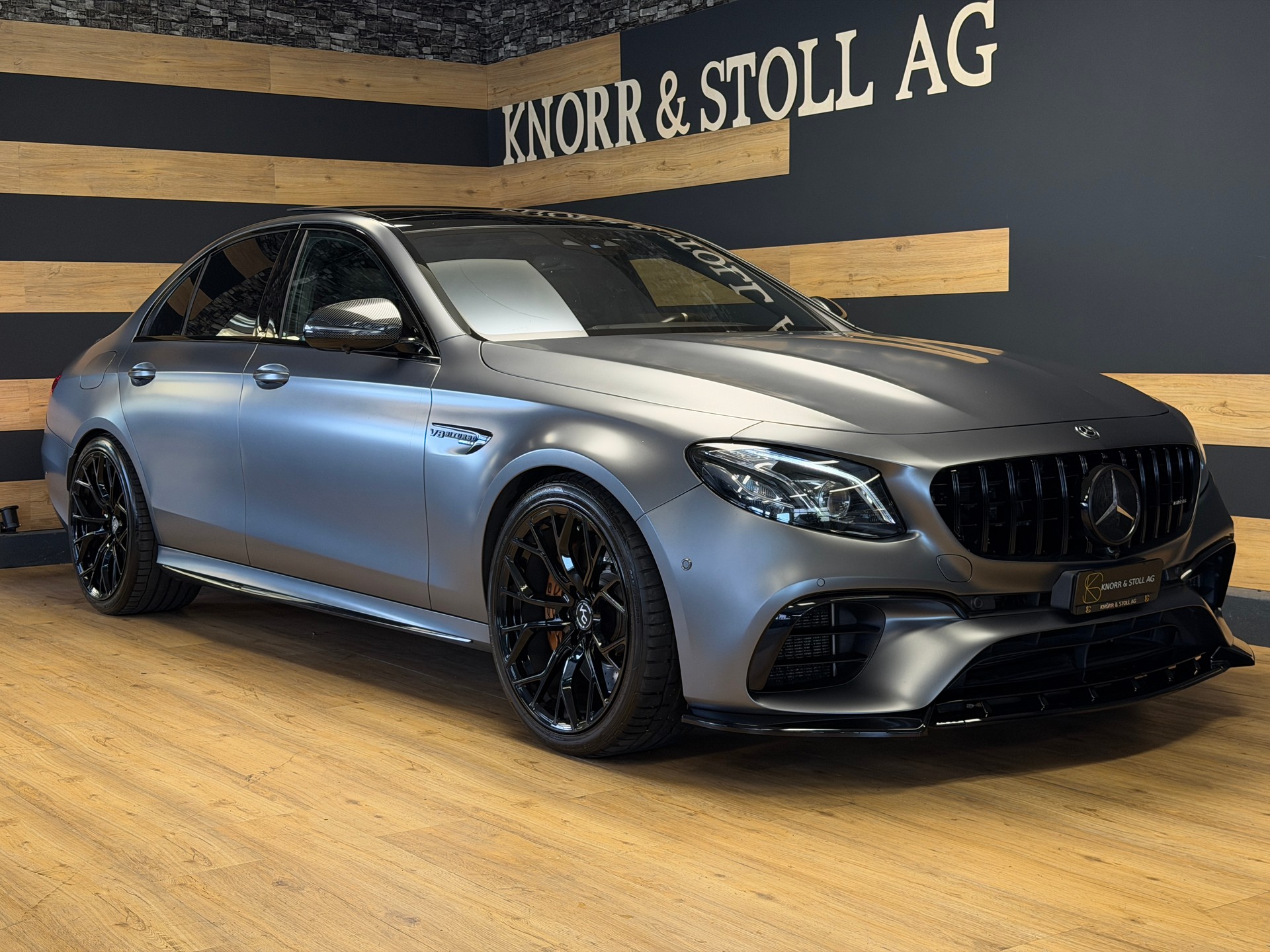 MERCEDES-BENZ E 63 AMG S 4Matic Speedshift MCT-image-1