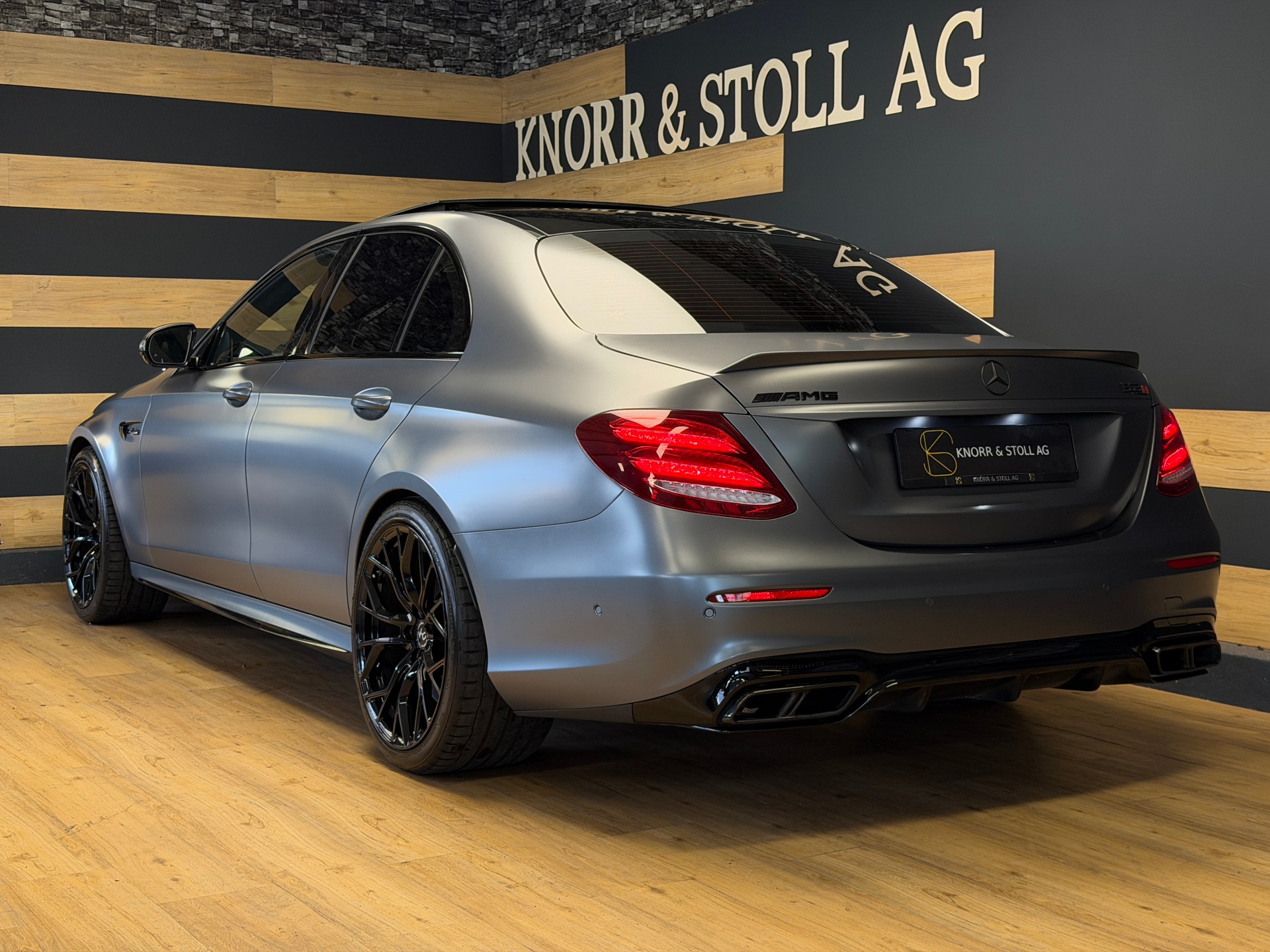 MERCEDES-BENZ E 63 AMG S 4Matic Speedshift MCT-image-5