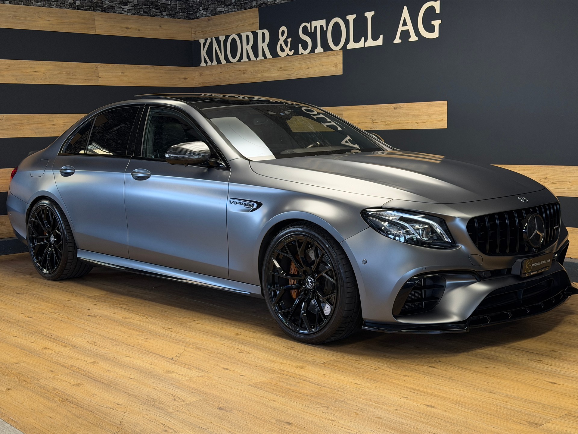 MERCEDES-BENZ E 63 AMG S 4Matic Speedshift MCT-image-2