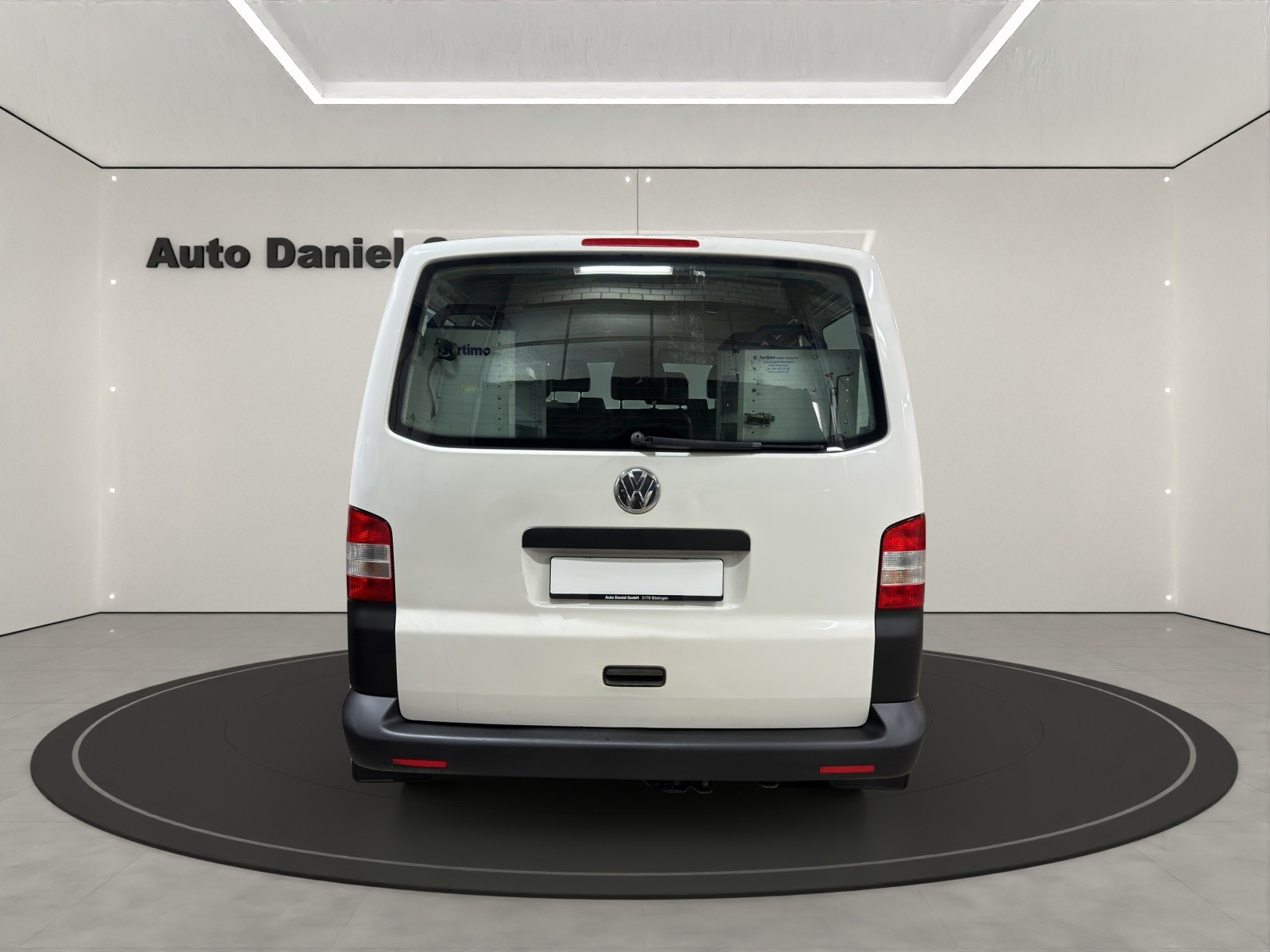 VW T5 2.0 TDI BMT ( 6 Plätzer / Sortimo Regale )-image-6