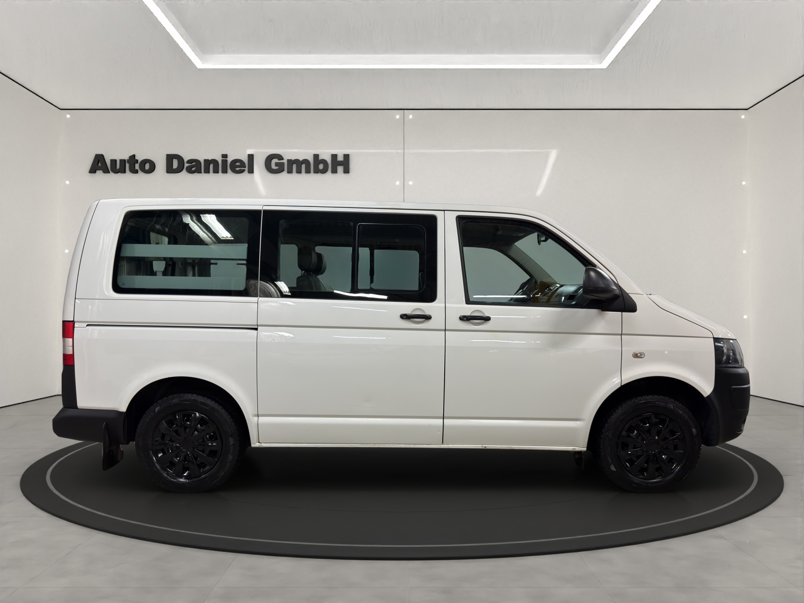 VW T5 2.0 TDI BMT ( 6 Plätzer / Sortimo Regale )-image-4