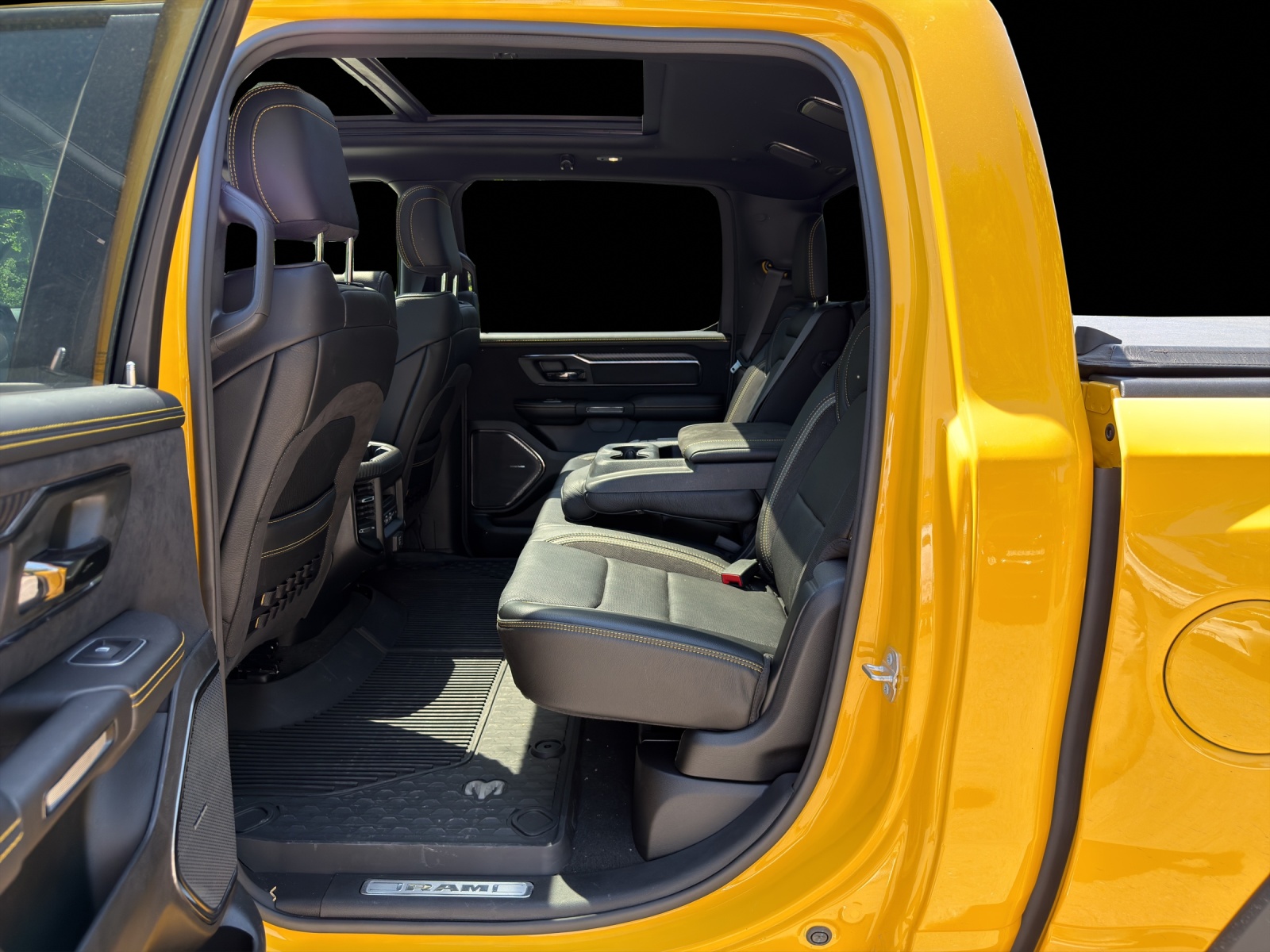 DODGE 1500 6.2 V8 4x4 TRX - Havoc Edition - 711 PS - AHK 3500 Kg-image-11