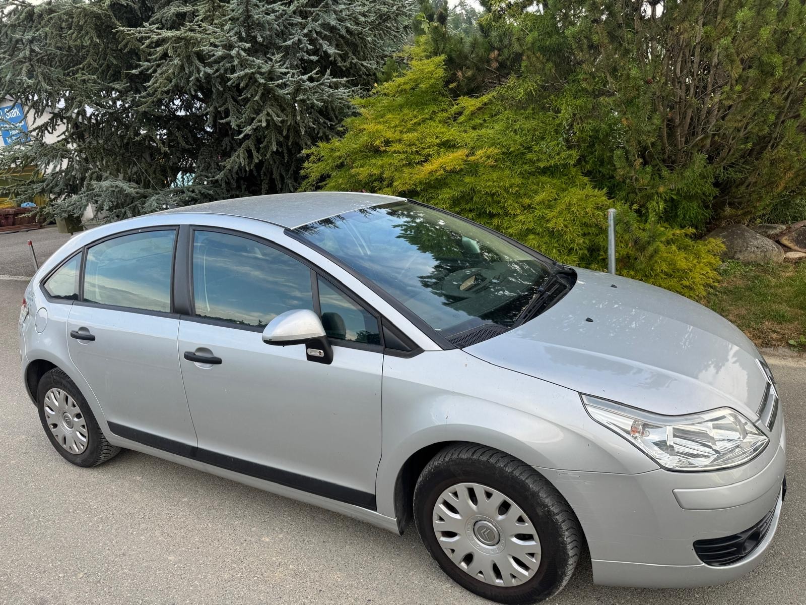 CITROEN C4 Berline 1.6i 16V VTR-image-0