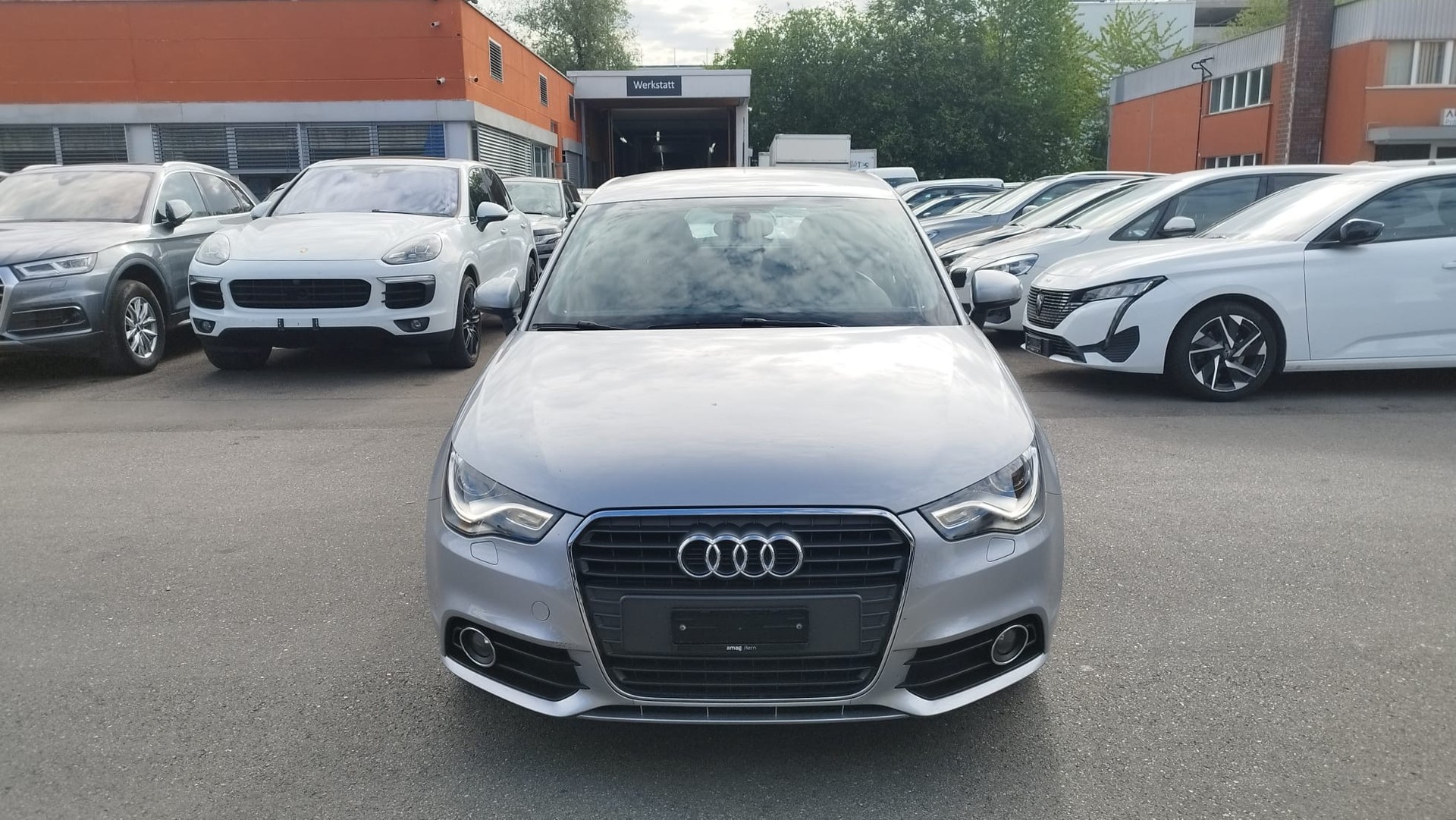 AUDI A1 Sportback 1.4 TFSI Attraction S-tronic-image-0