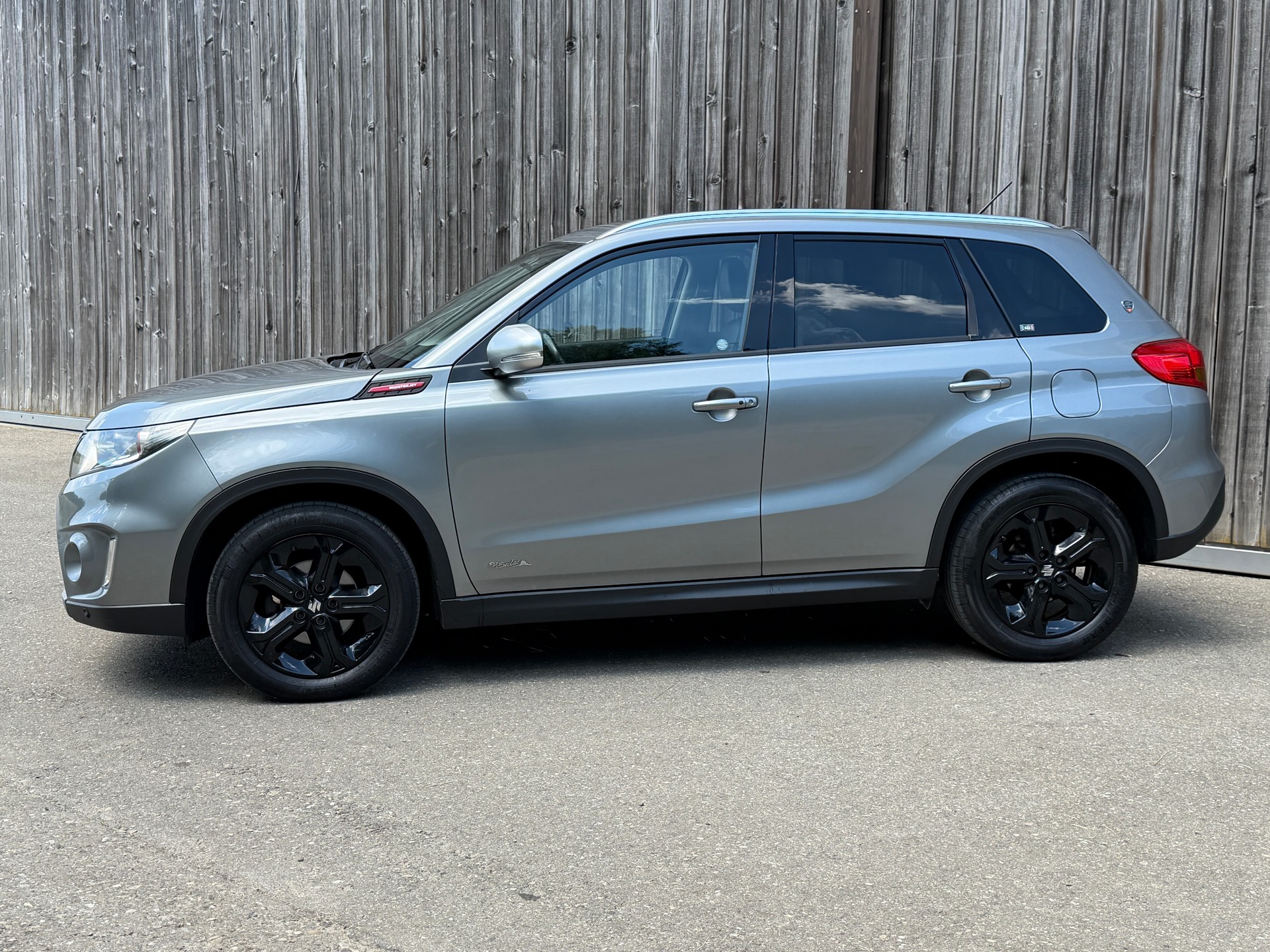 SUZUKI Vitara 1.4 T Piz Sulai Top 4x4-image-2