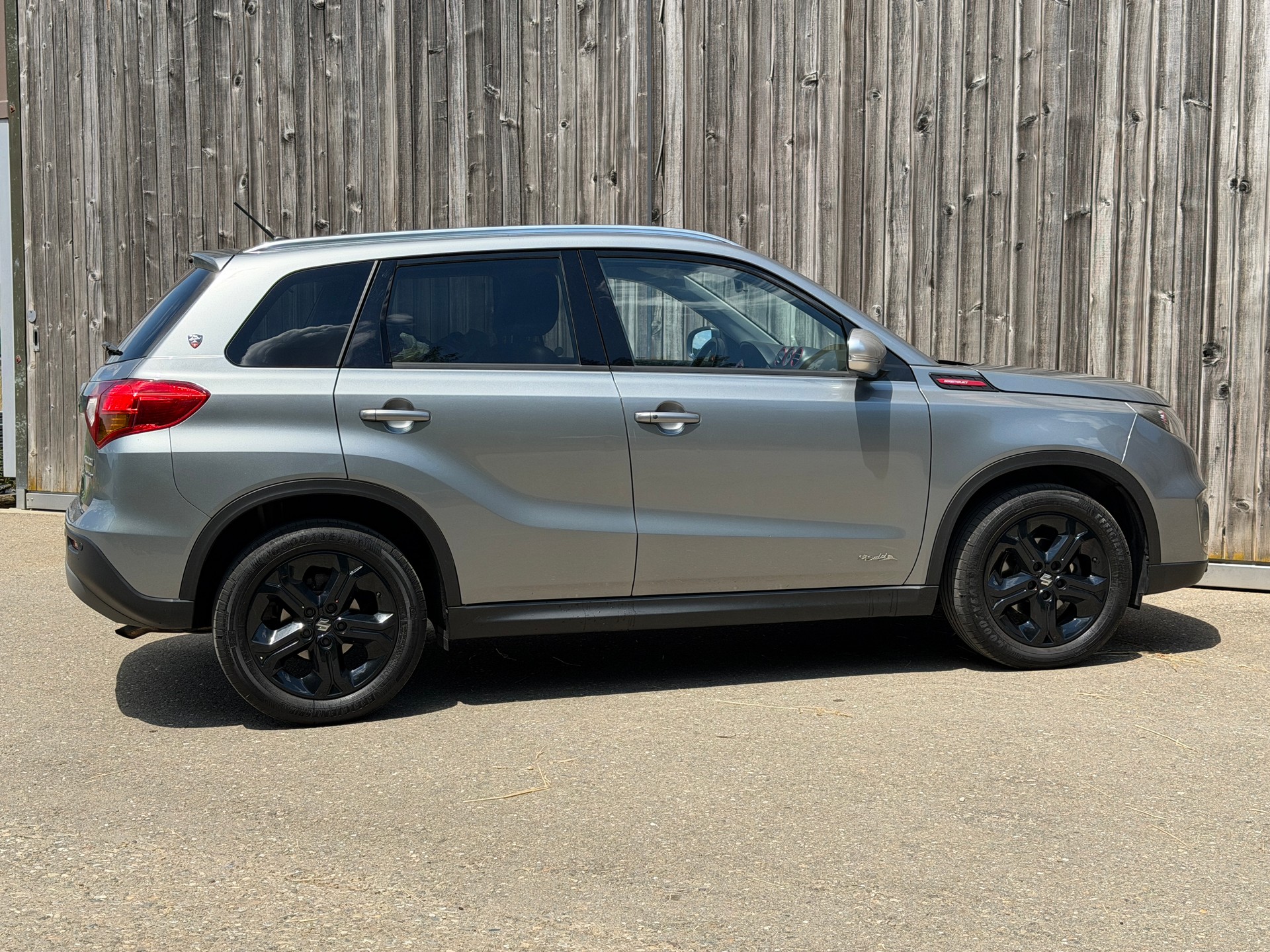 SUZUKI Vitara 1.4 T Piz Sulai Top 4x4-image-3