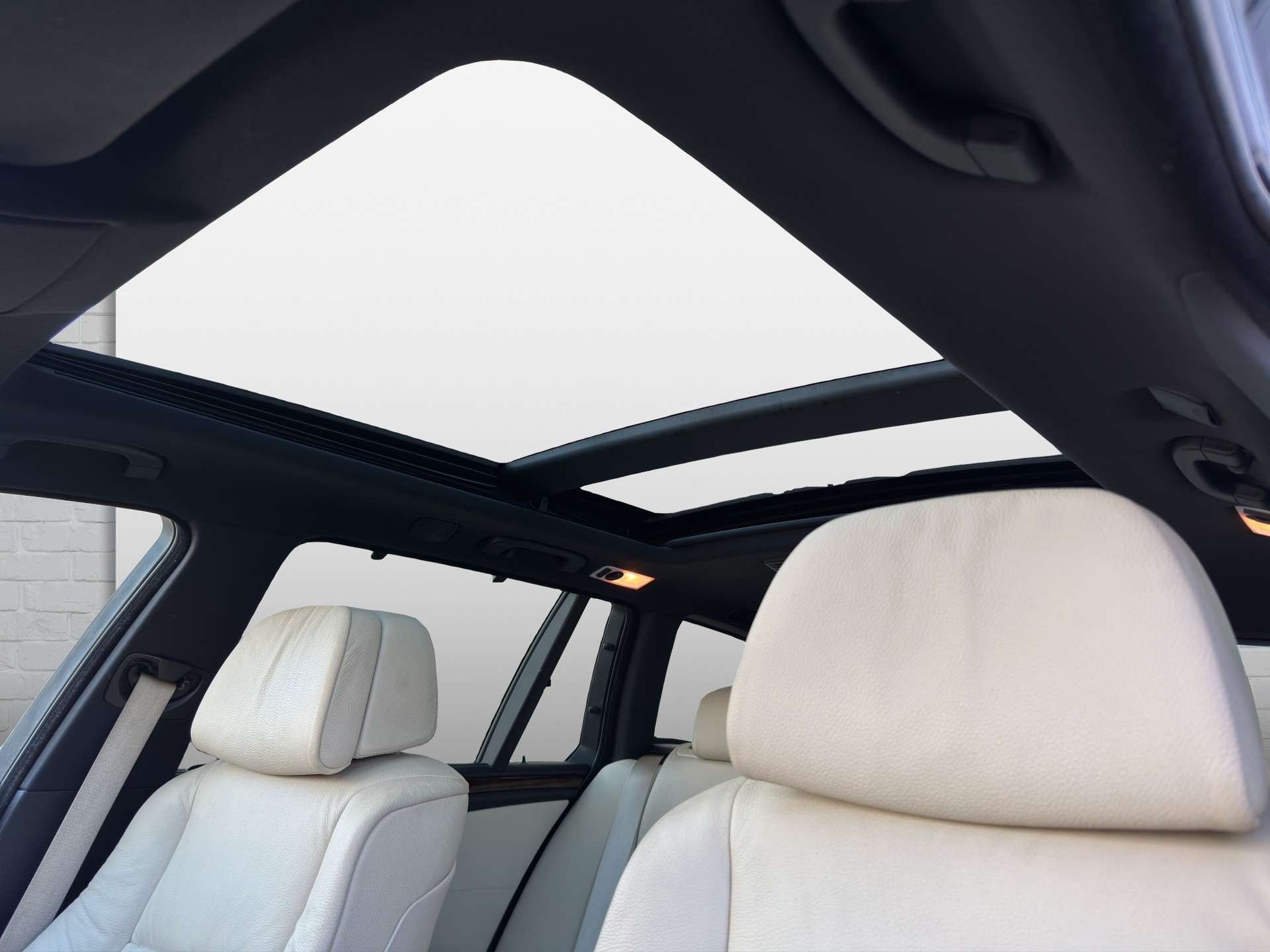 BMW 535d Touring Steptronic-image-14