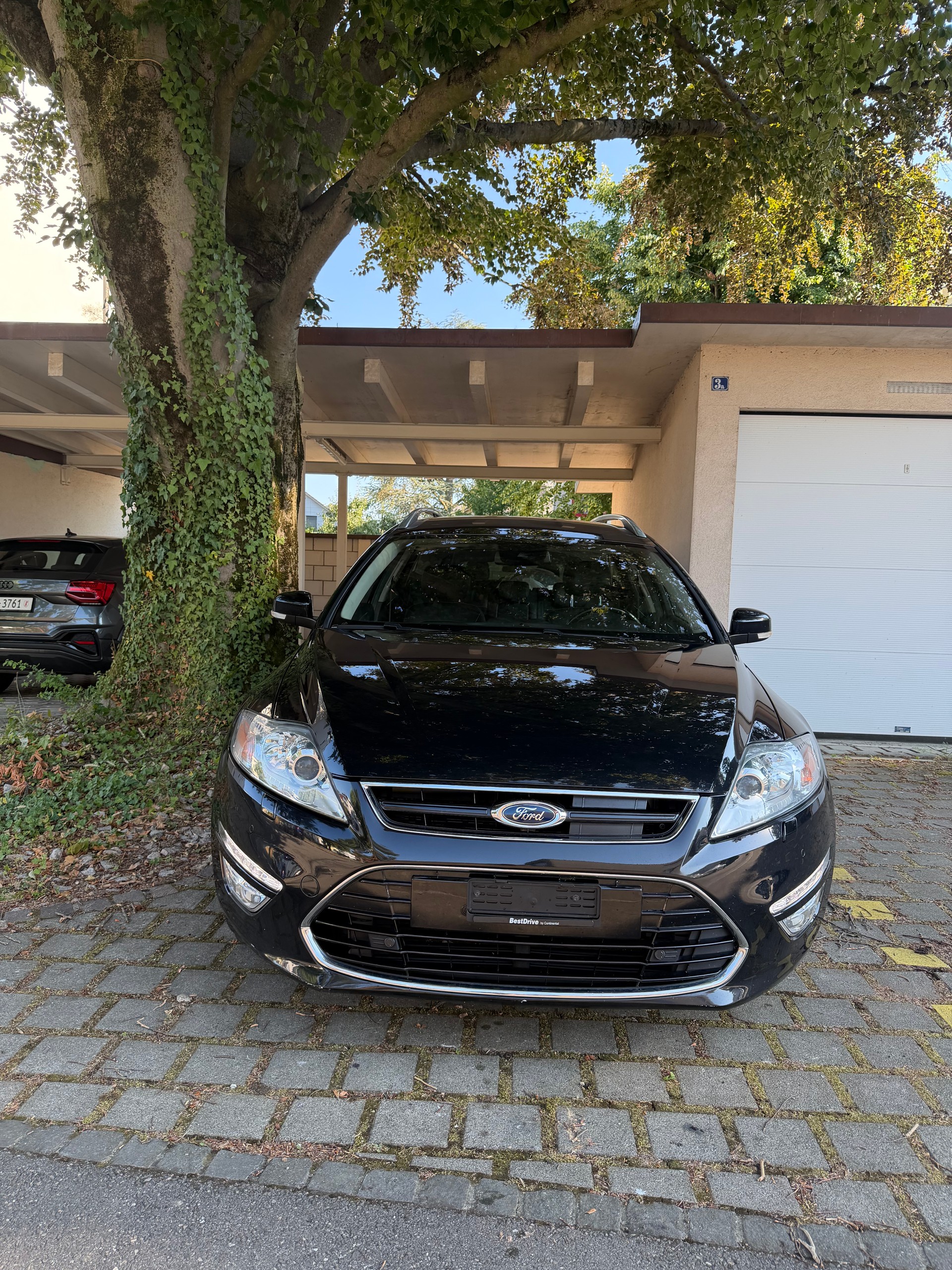 FORD Mondeo 2.0 EcoBoost SCTi TitaniumS PowerShift-image-1