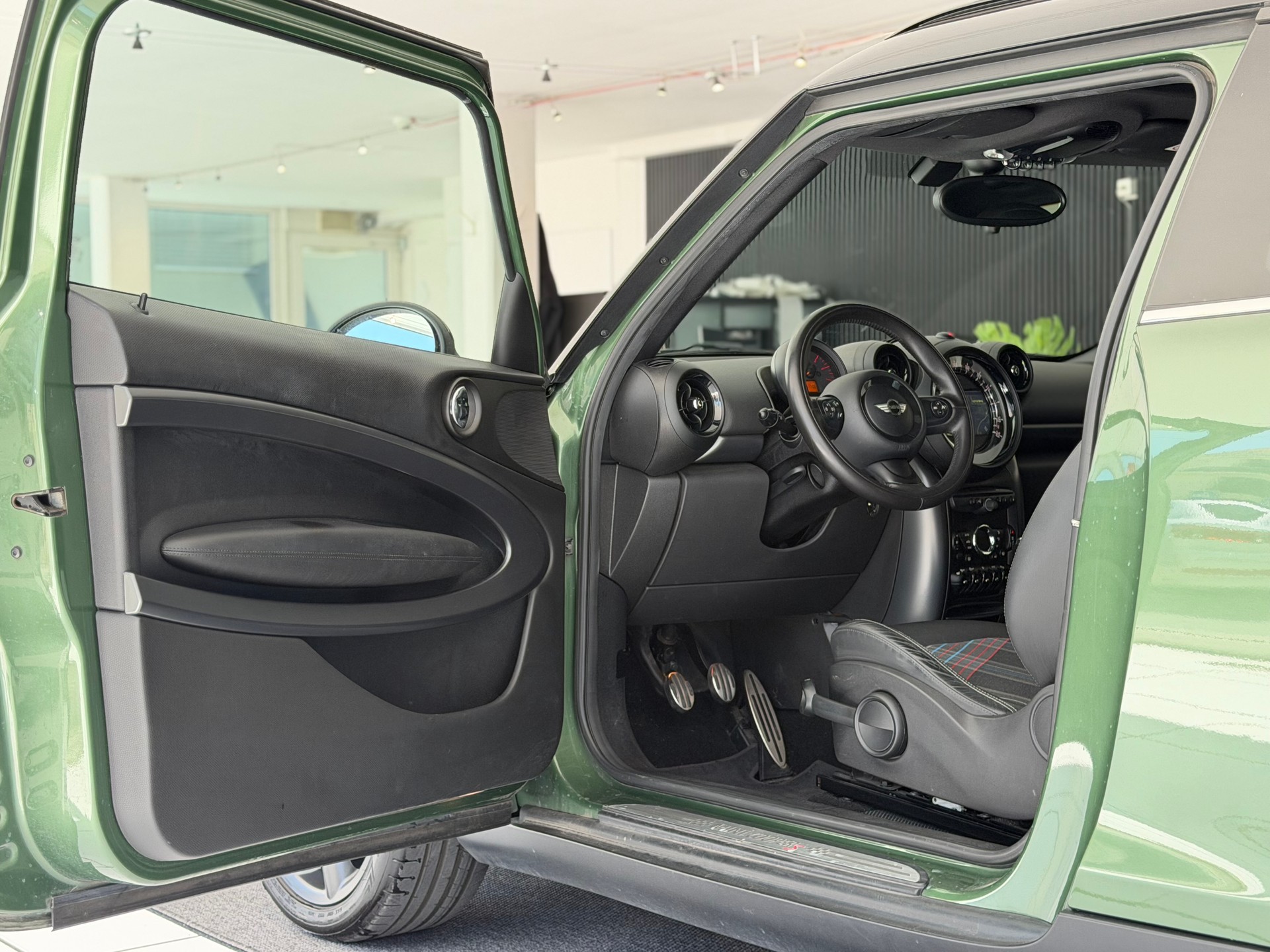 MINI Paceman Cooper SD ALL4 **Frisch ab MFK & Service**-image-10