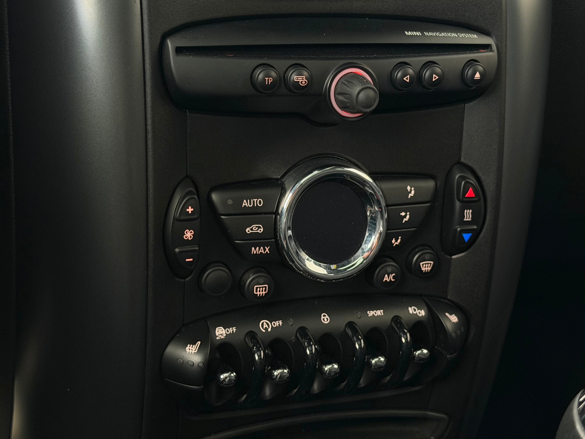 MINI Paceman Cooper SD ALL4 **Frisch ab MFK & Service**-image-28