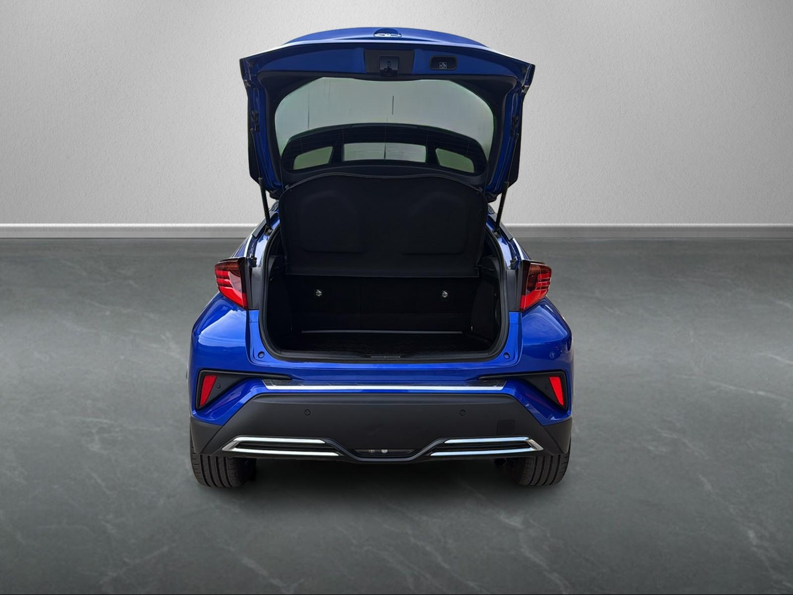TOYOTA C-HR 2.0 VVTi HSD Trend-image-4